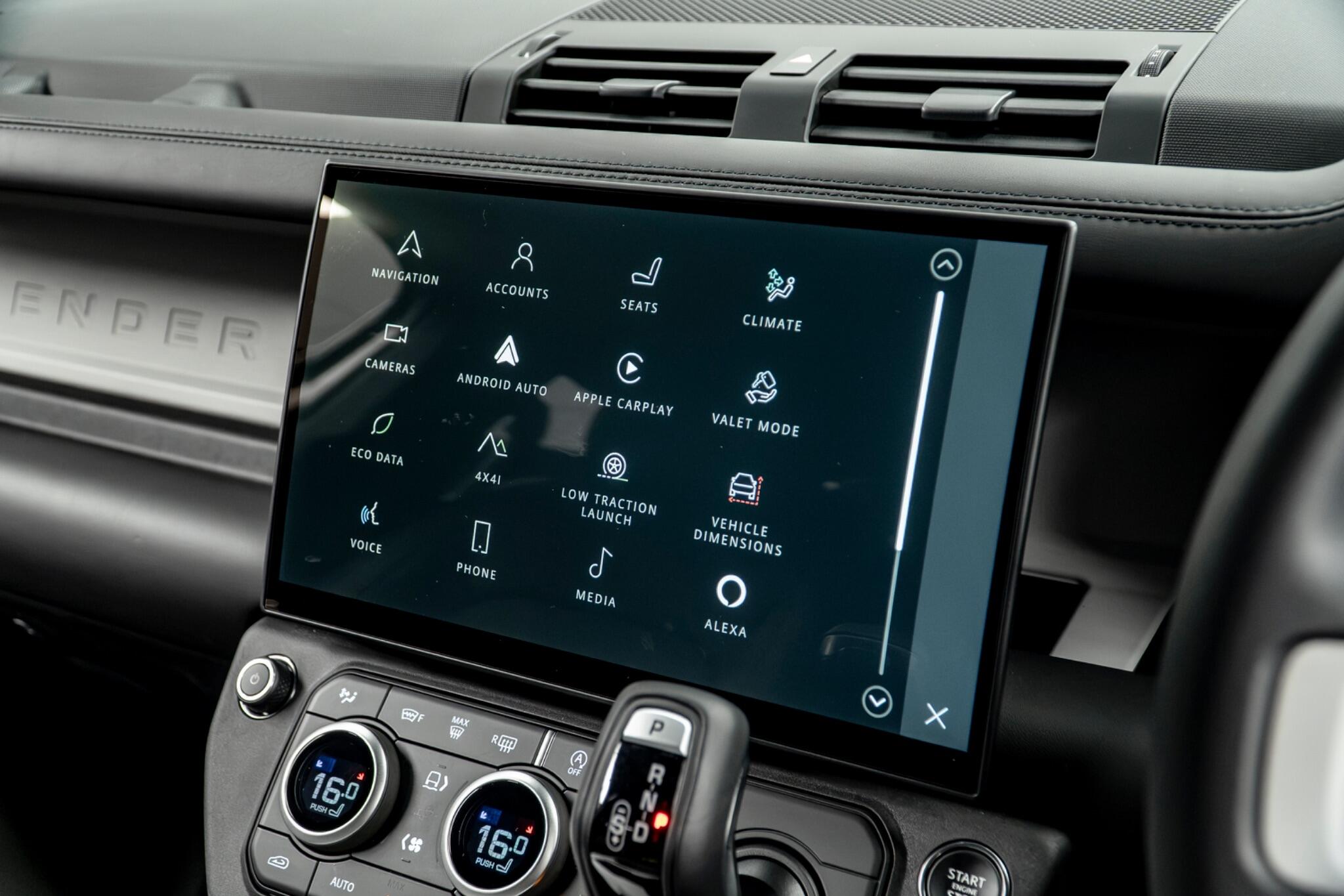 Land Rover Defender view 37