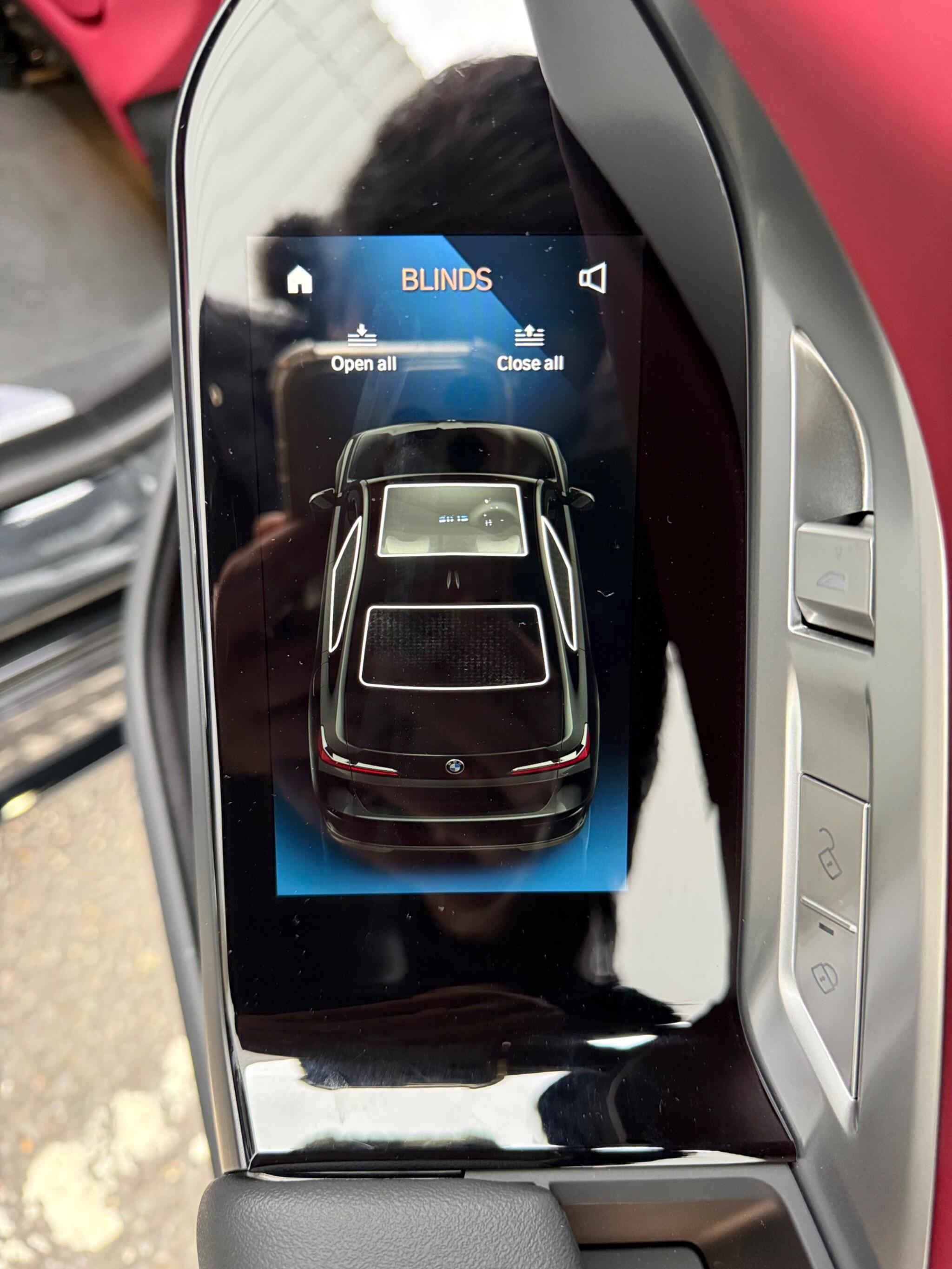 BMW 7 Series view 45