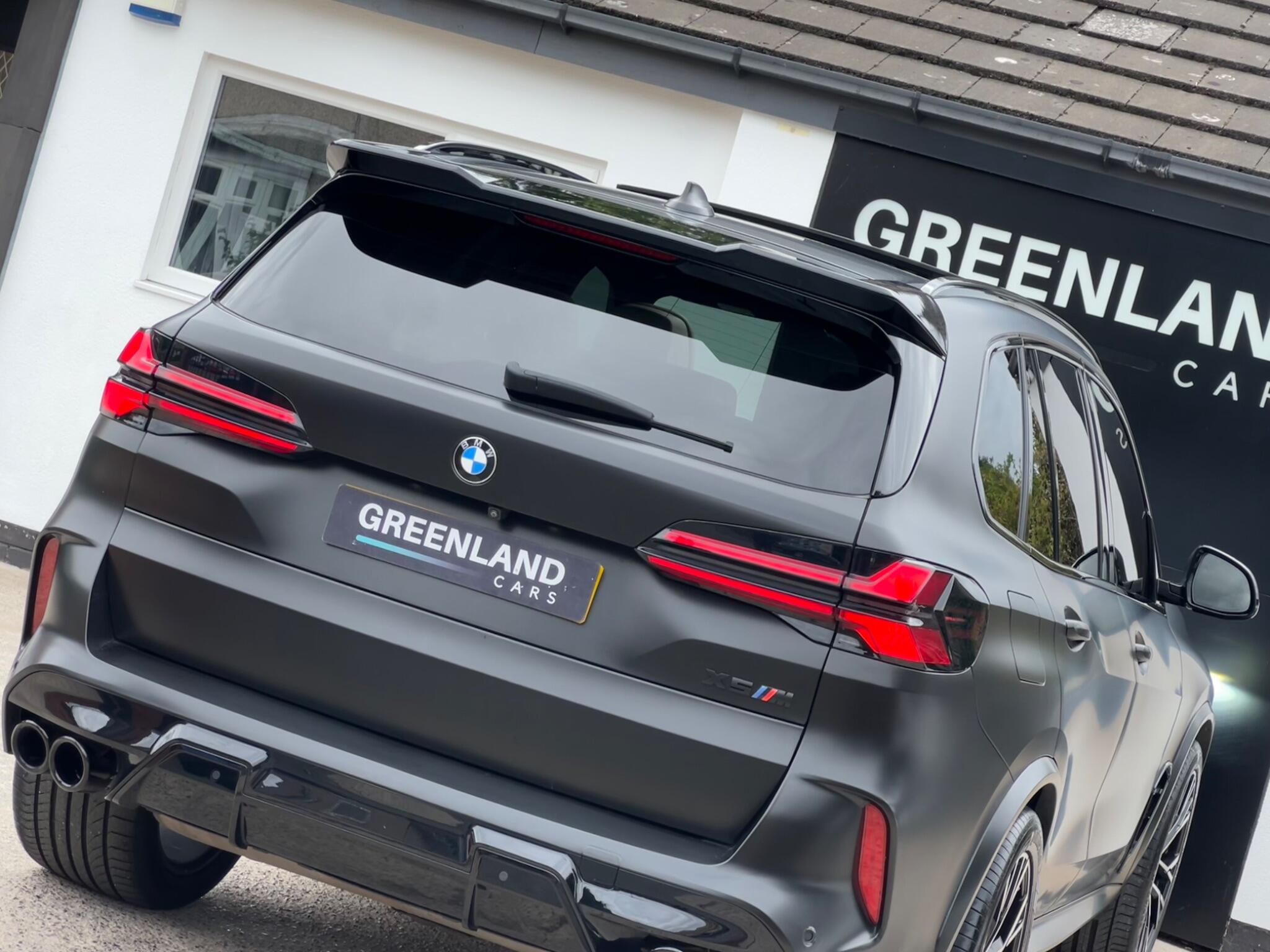 BMW X5 view 22