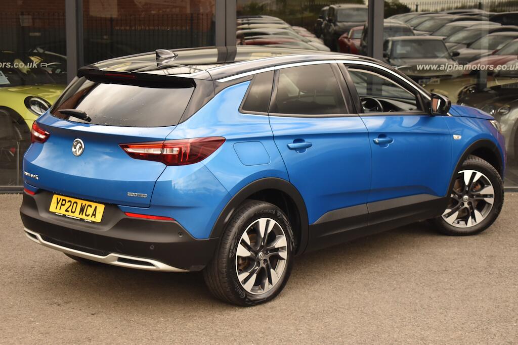 Vauxhall Grandland X view 7