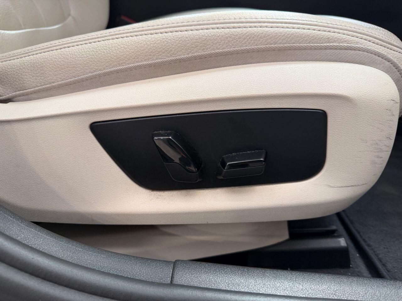 BMW 5 Series view 12