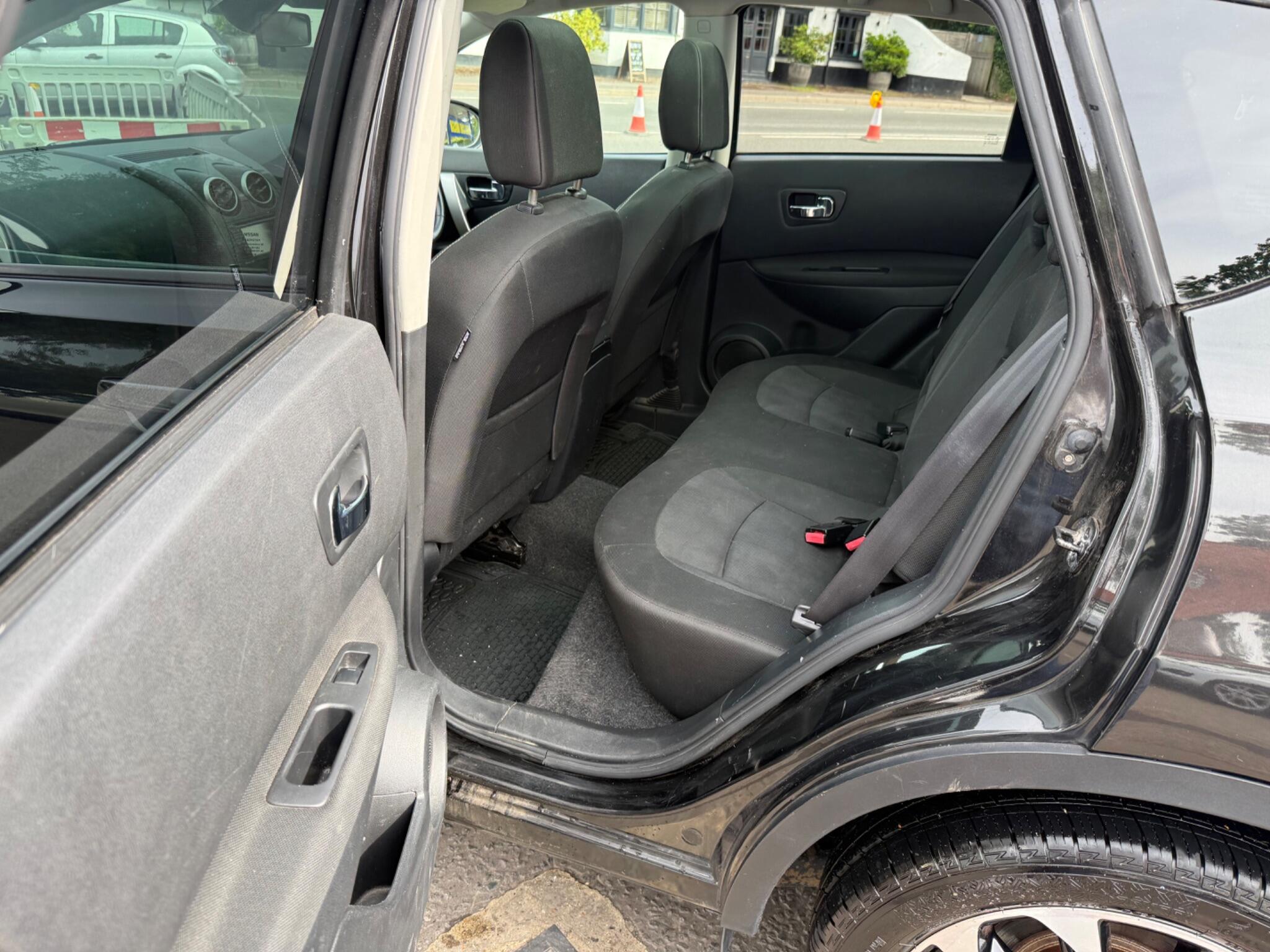 Nissan Qashqai view 26