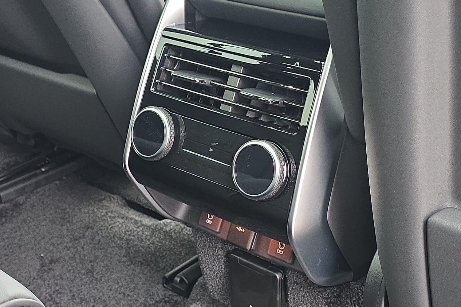 Land Rover Range Rover view 17