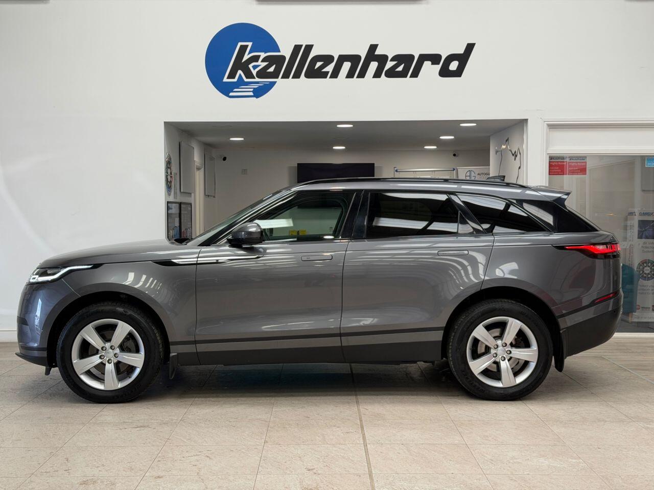 Land Rover Range Rover Velar view 9