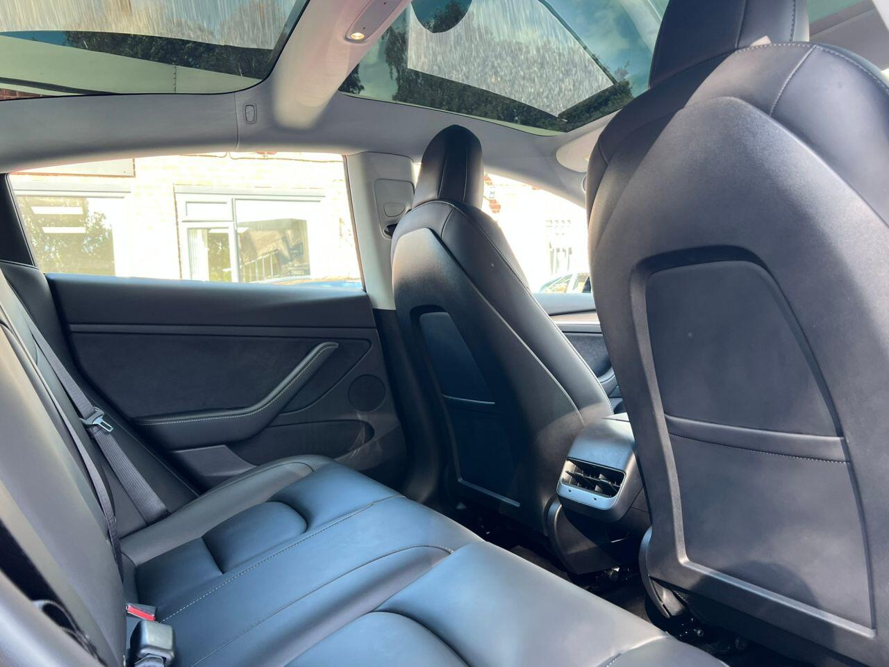 Tesla Model 3 view 22