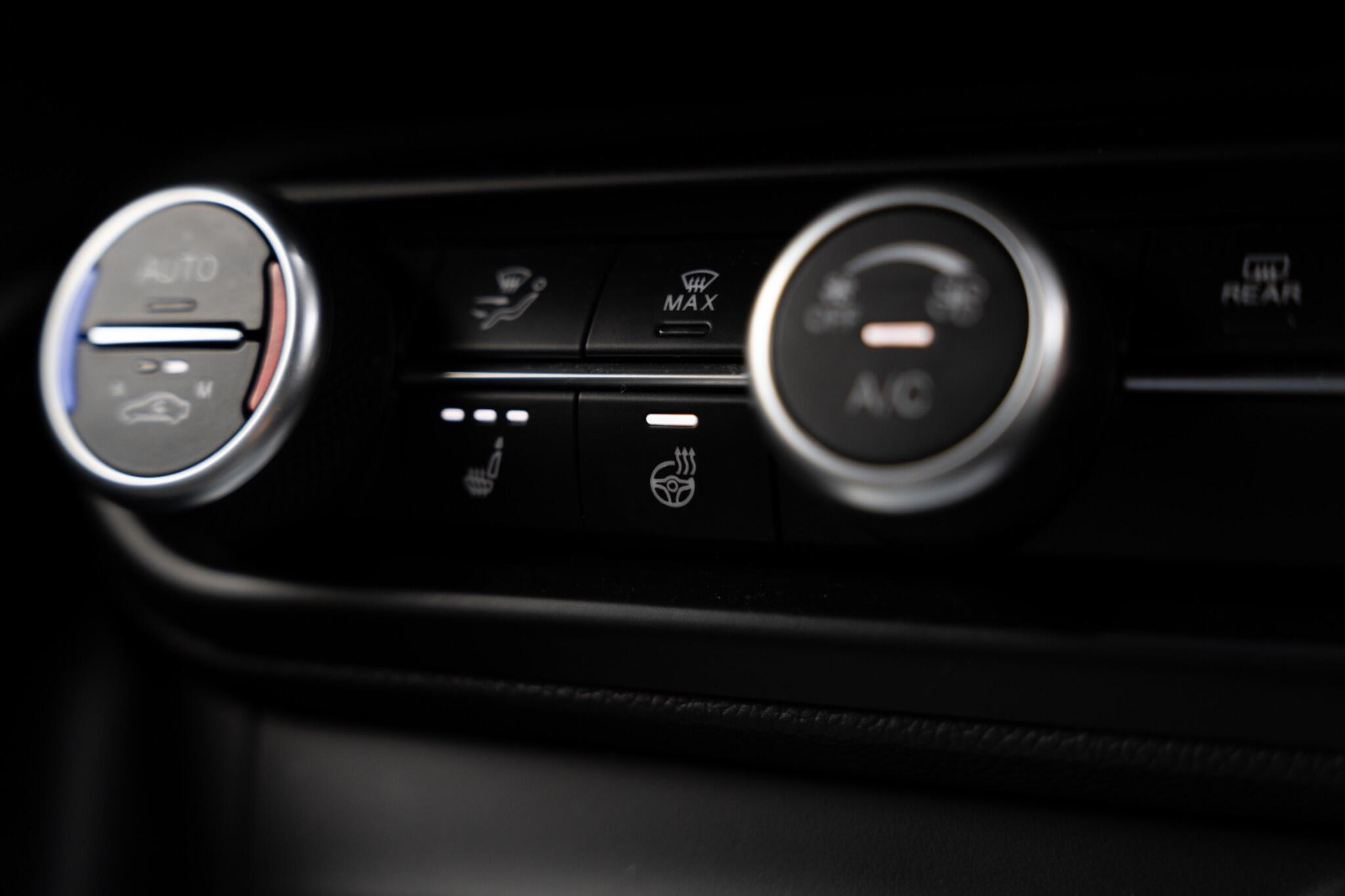 Alfa Romeo Stelvio view 6