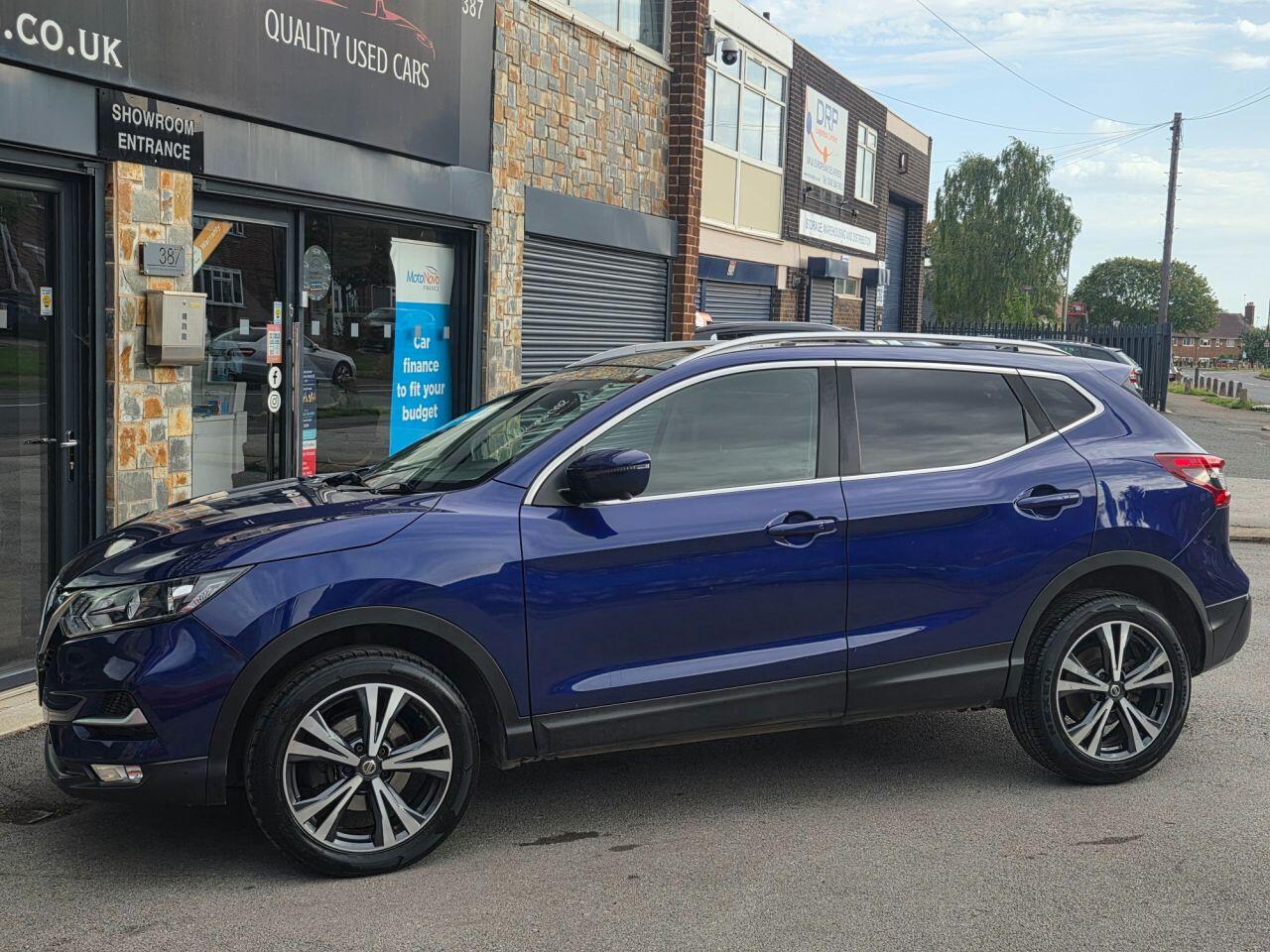 Nissan Qashqai view 25