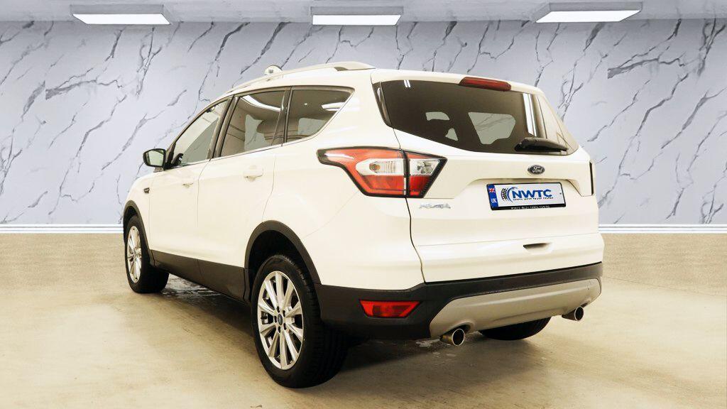 Ford Kuga view 6
