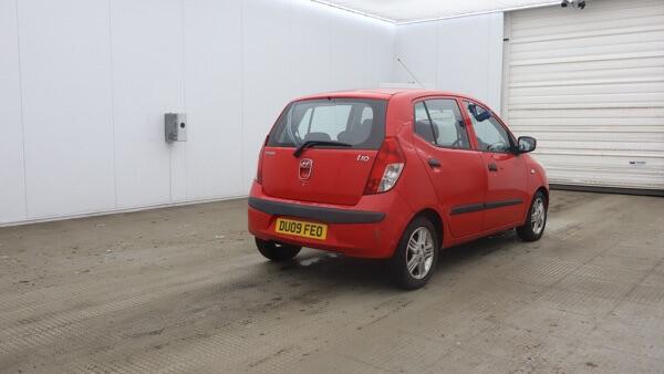Hyundai I10 view 12