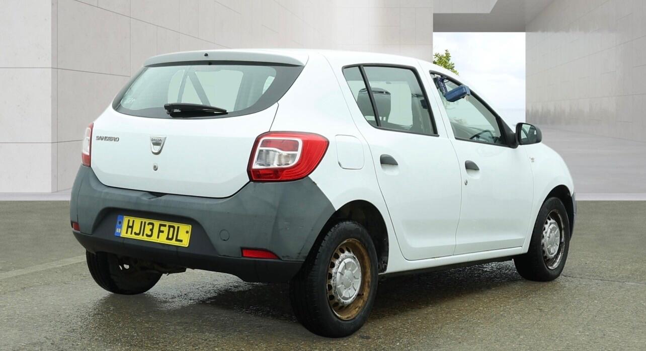 Dacia Sandero view 2