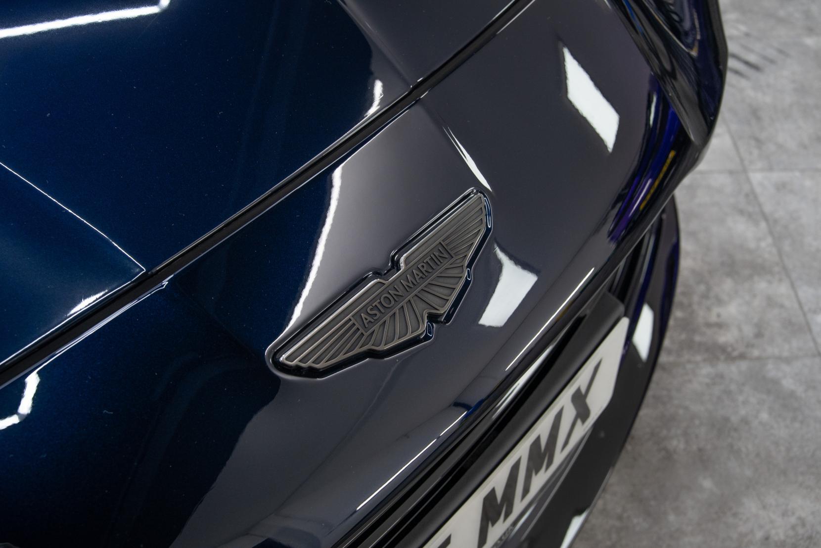 Aston Martin Vanquish view 33