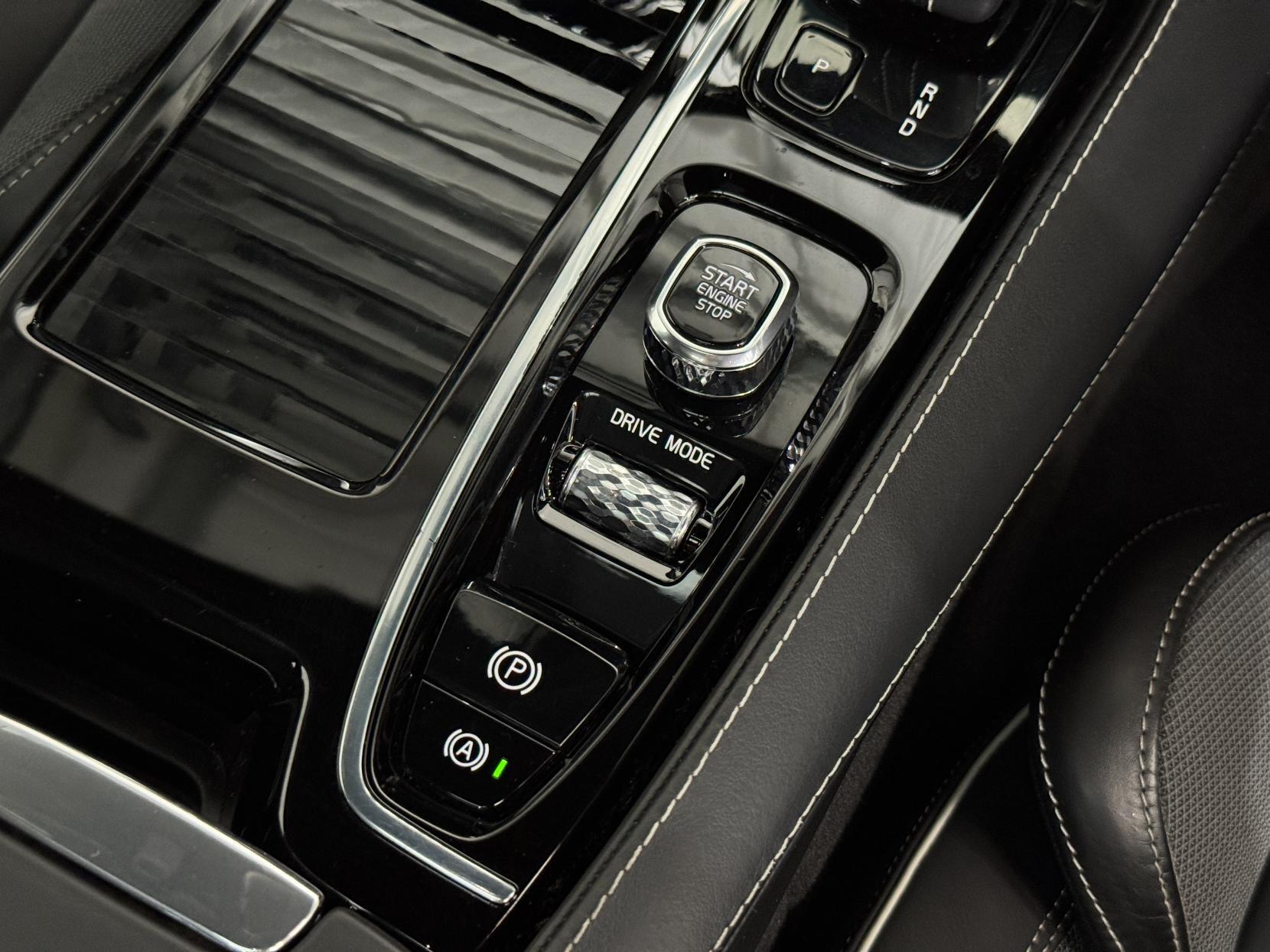 Volvo S60 view 38