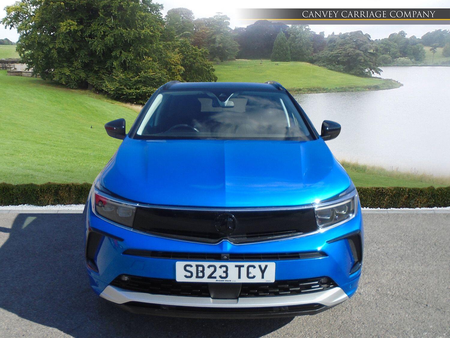 Vauxhall Grandland view 7