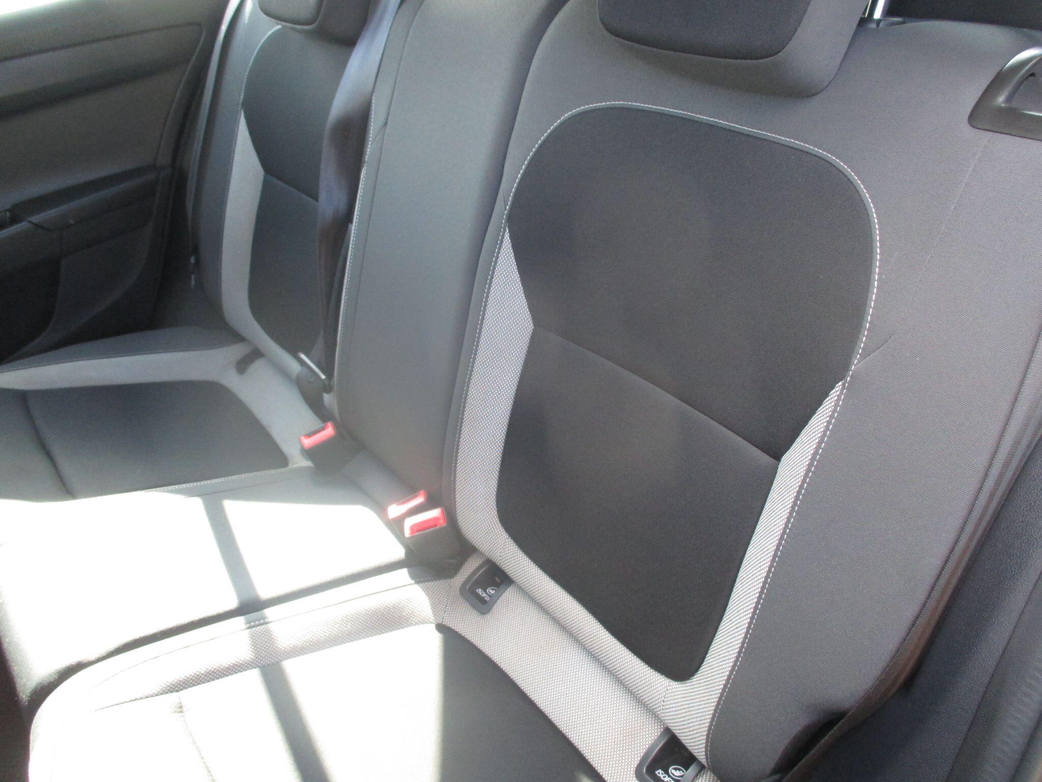 Skoda Fabia view 32