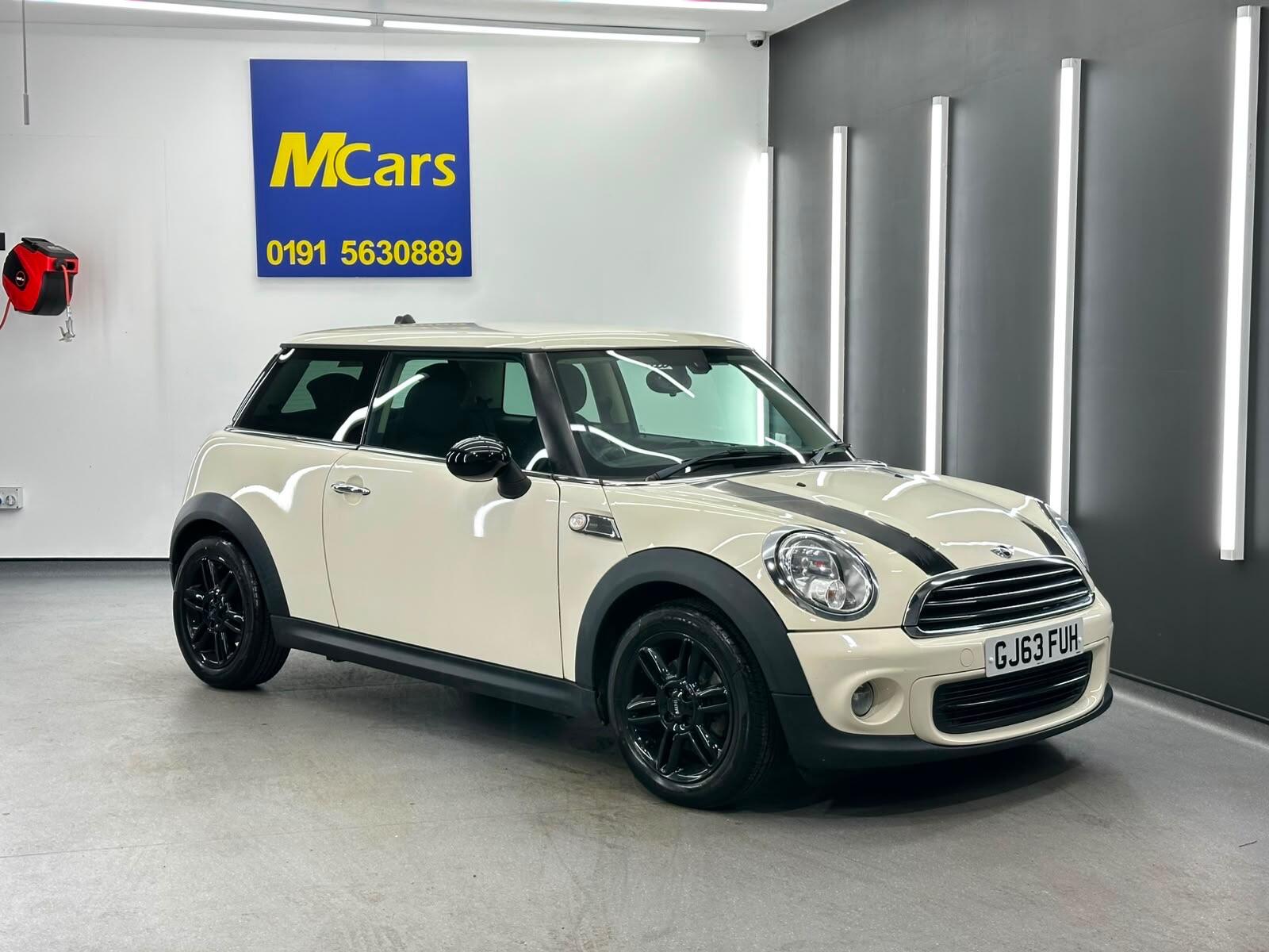 Mini Hatch view 6