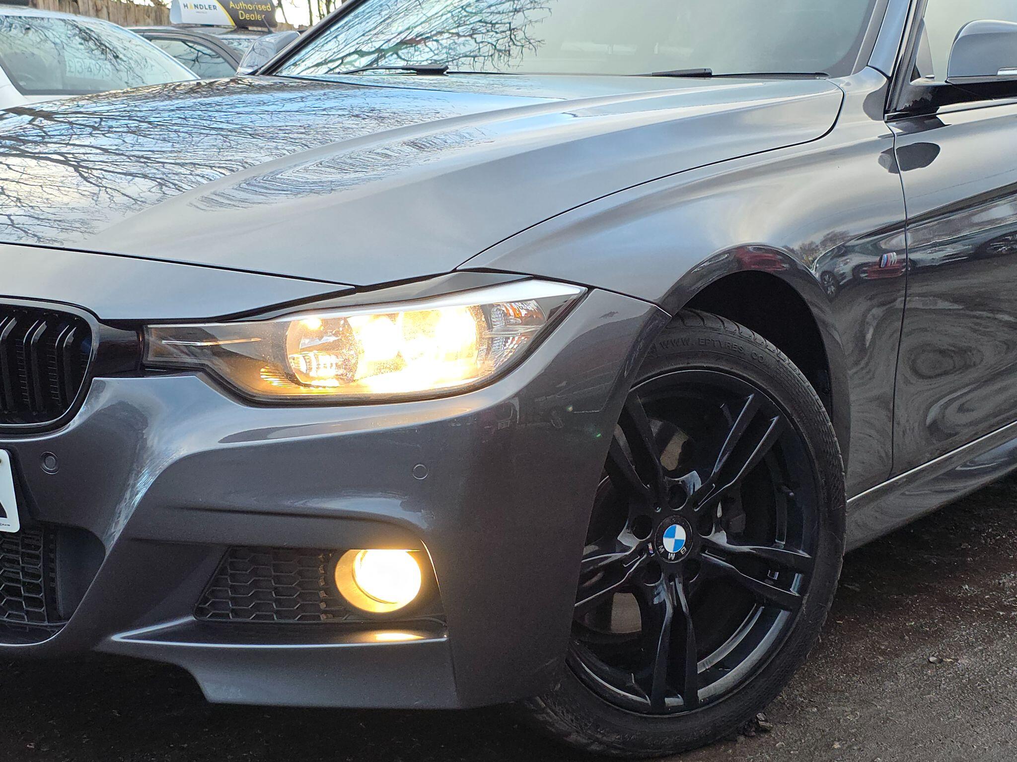 2013 BMW 3 Series image 87