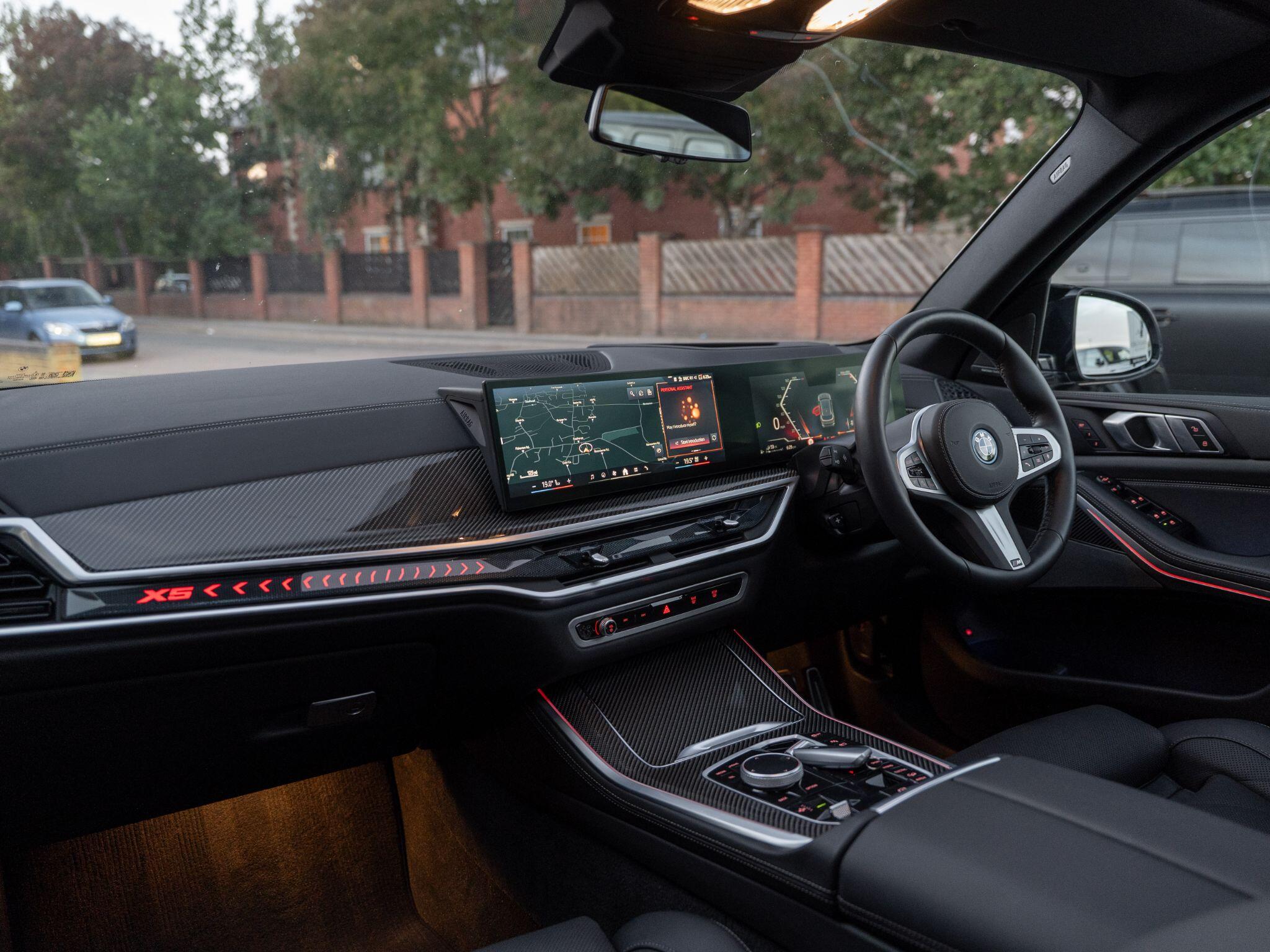 BMW X5 view 34