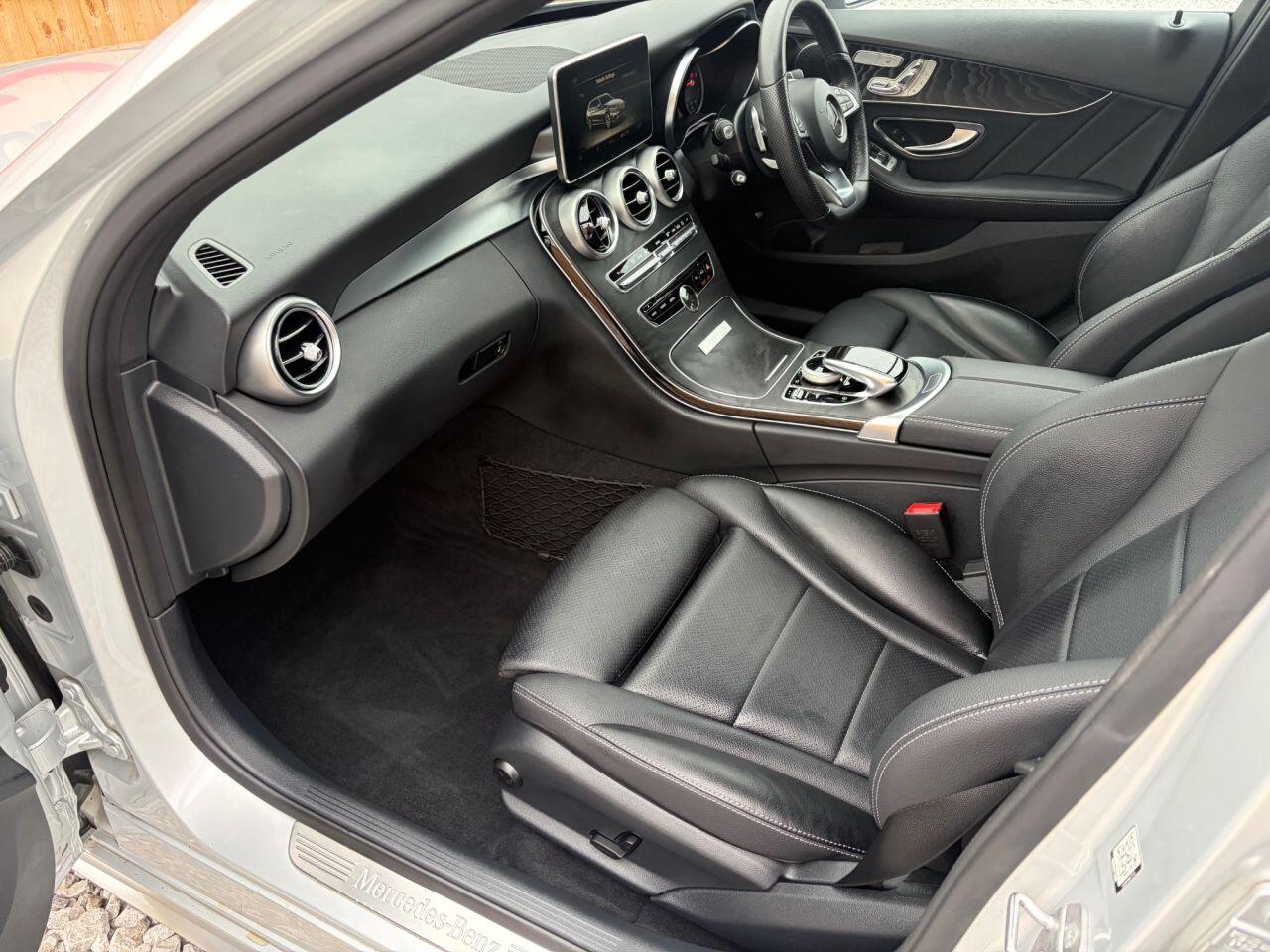 Mercedes-Benz C-Class view 16