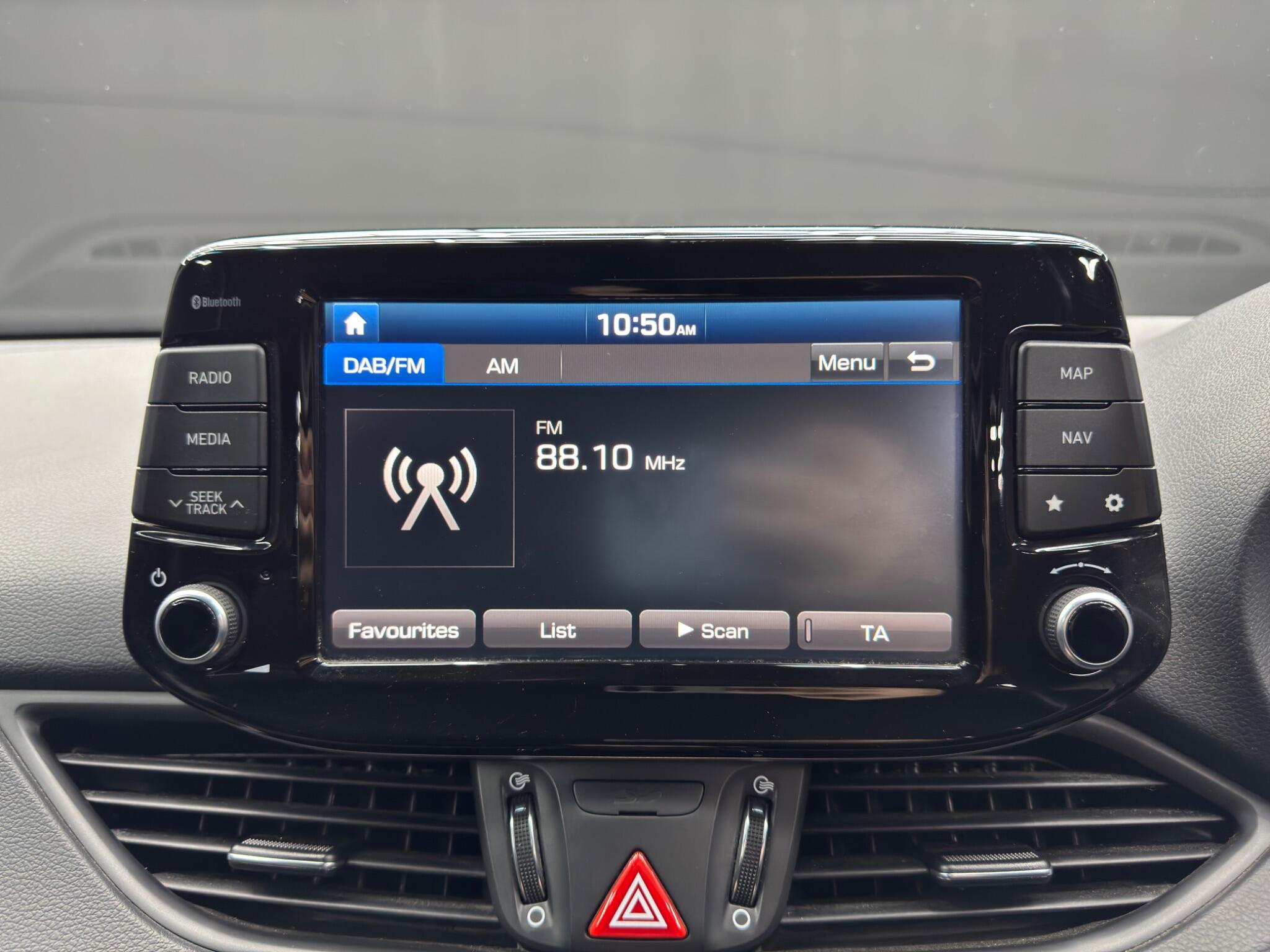 Hyundai i30 view 28