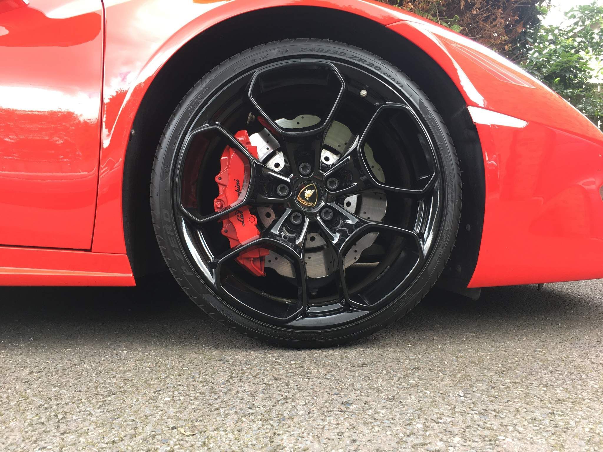 Lamborghini Huracan view 29
