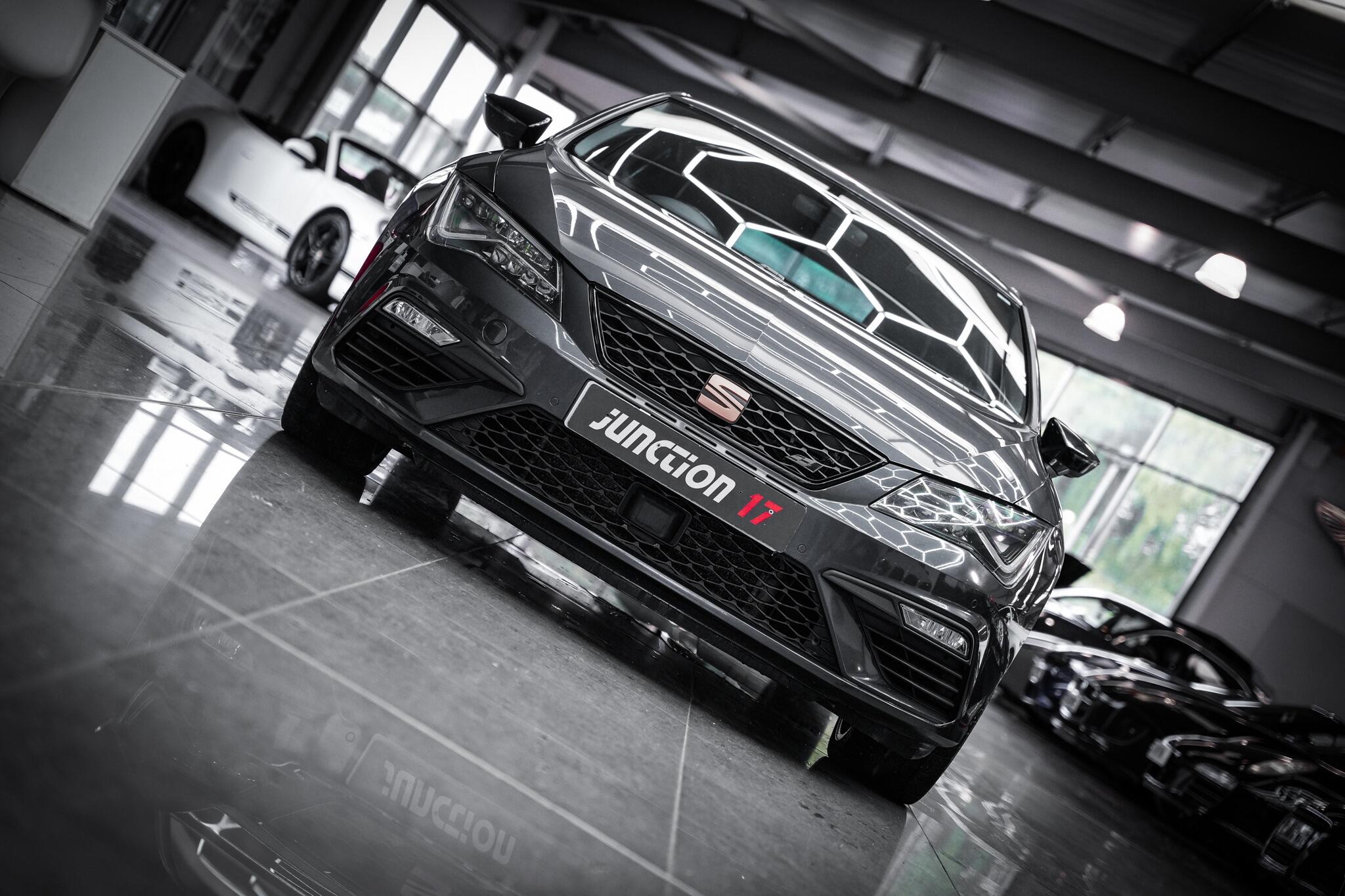 SEAT Leon view 4
