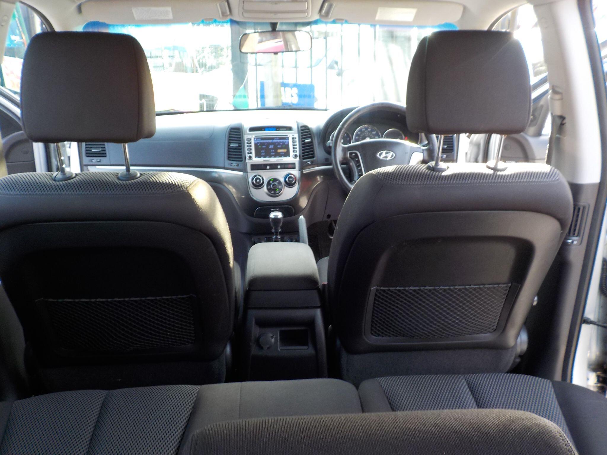 Hyundai Santa Fe 2.2 CRDi Style 4WD Euro 5 5dr (5 seat)