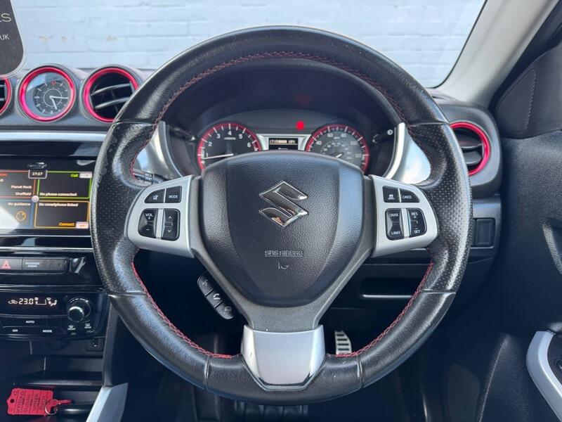 Suzuki Vitara view 27