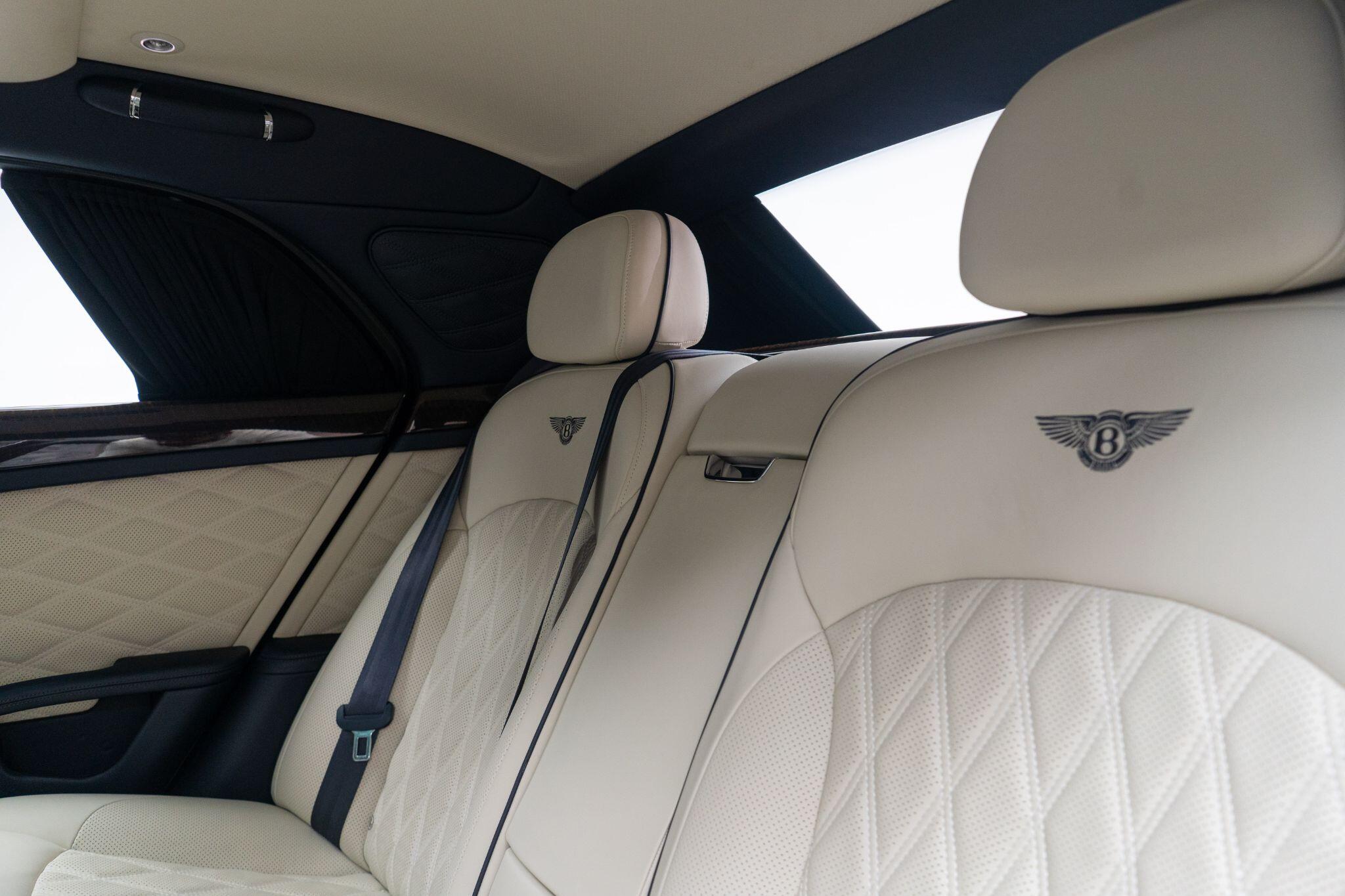 Bentley Mulsanne view 22