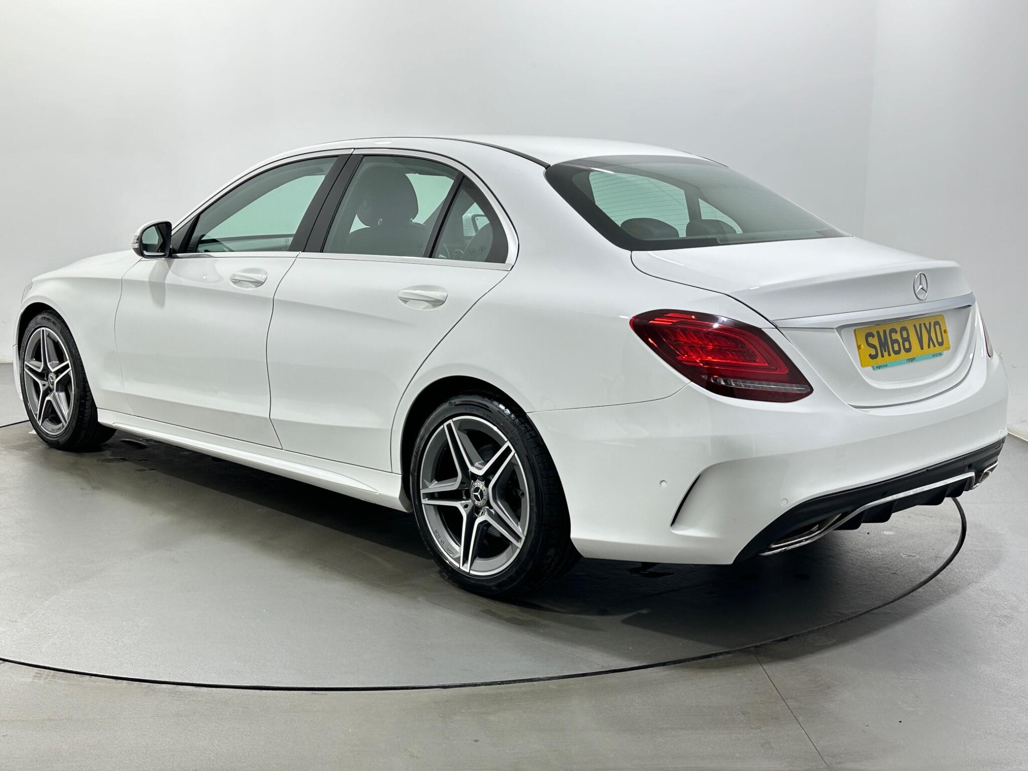 Mercedes-Benz C Class view 6