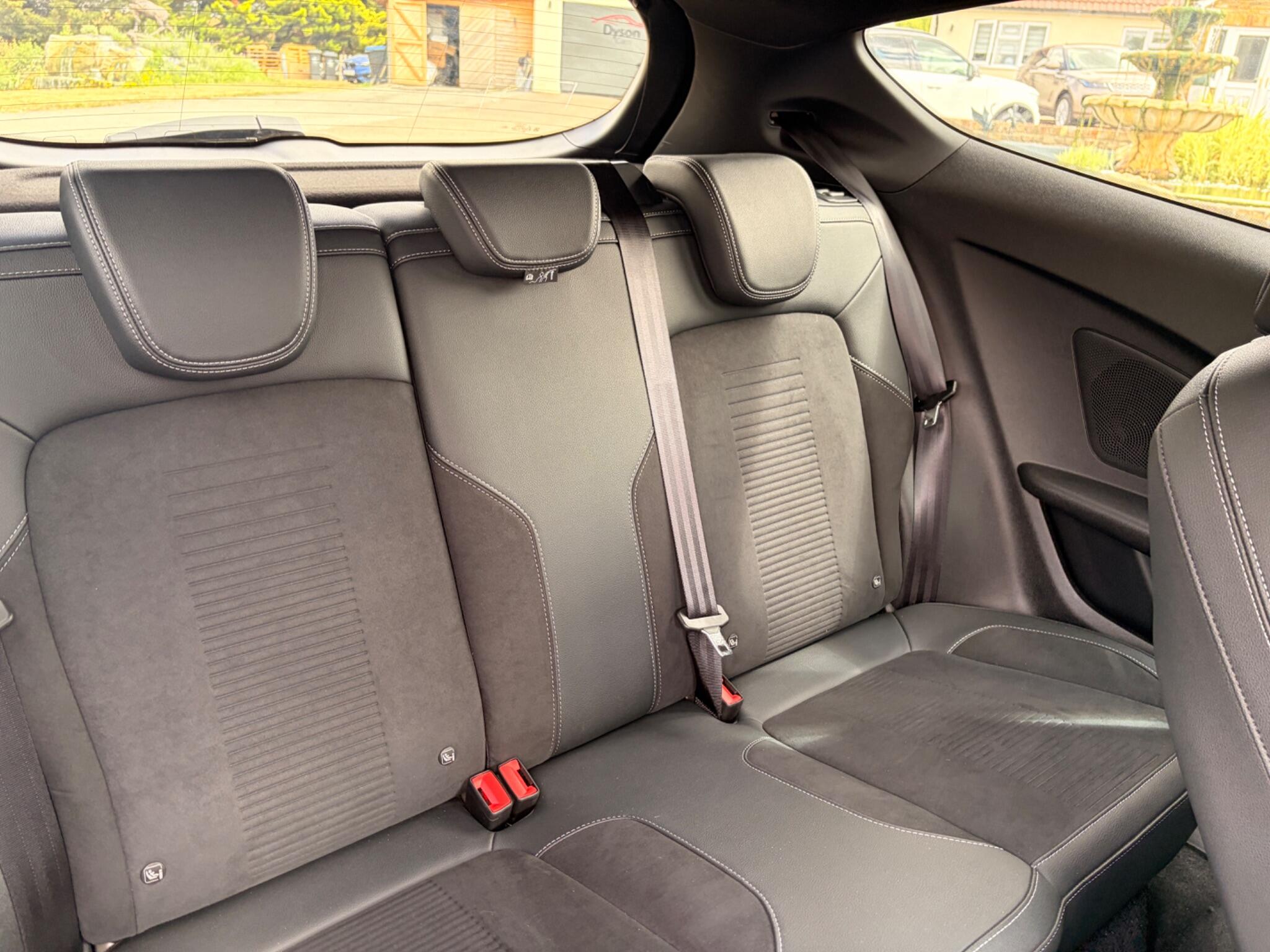 Ford Fiesta view 18
