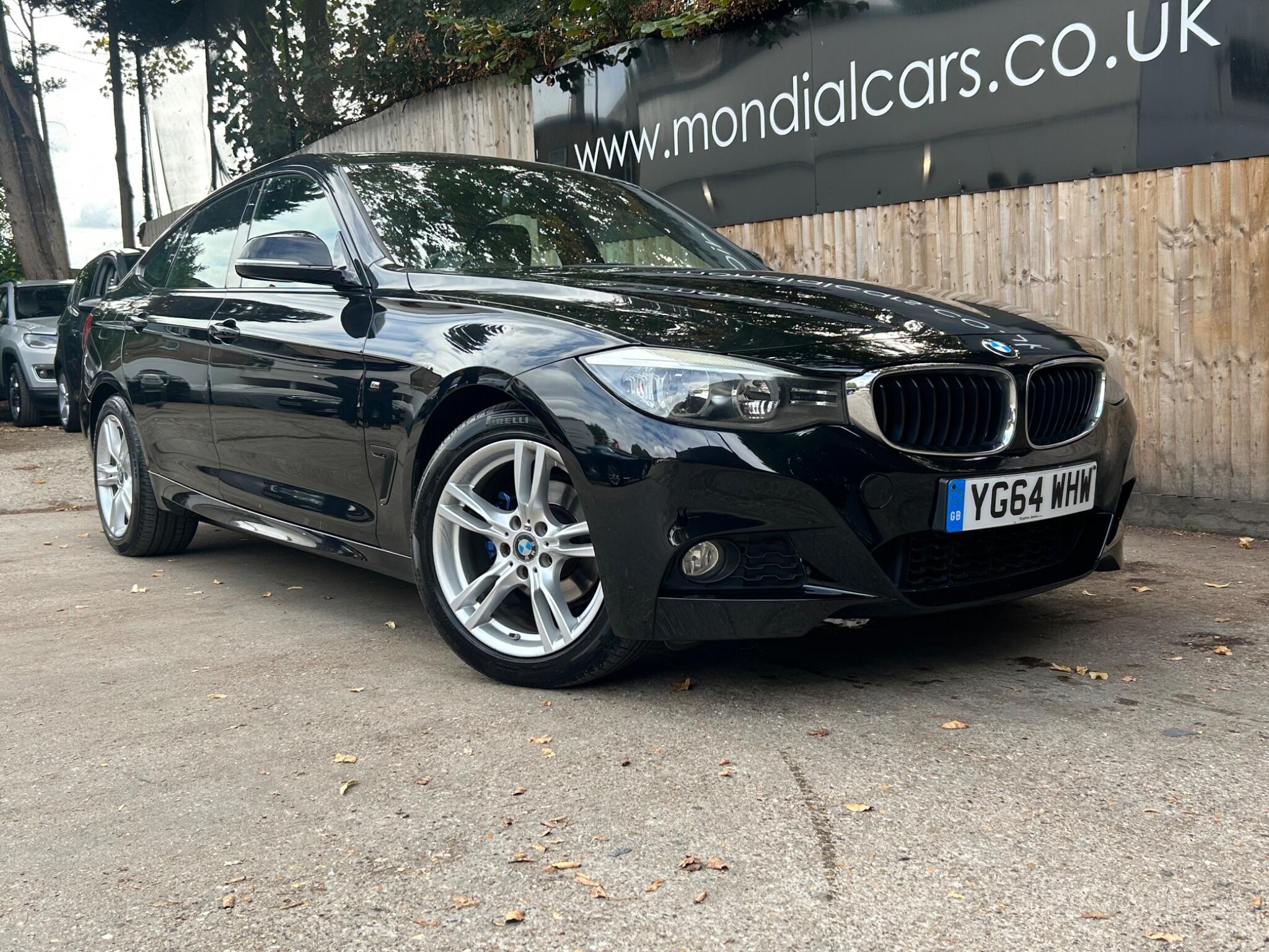 BMW 3 Series view 15