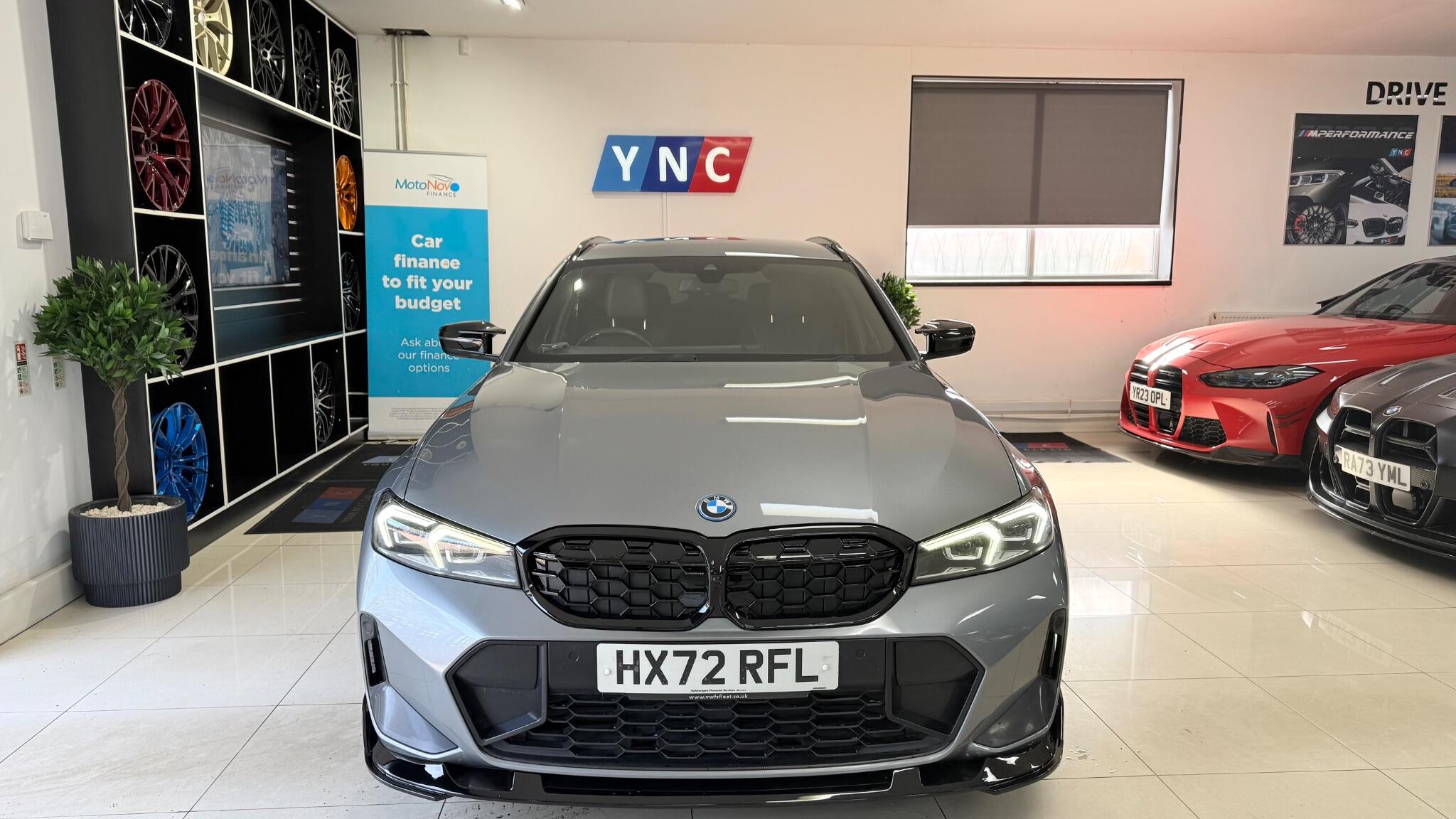 BMW 3 Series view 48