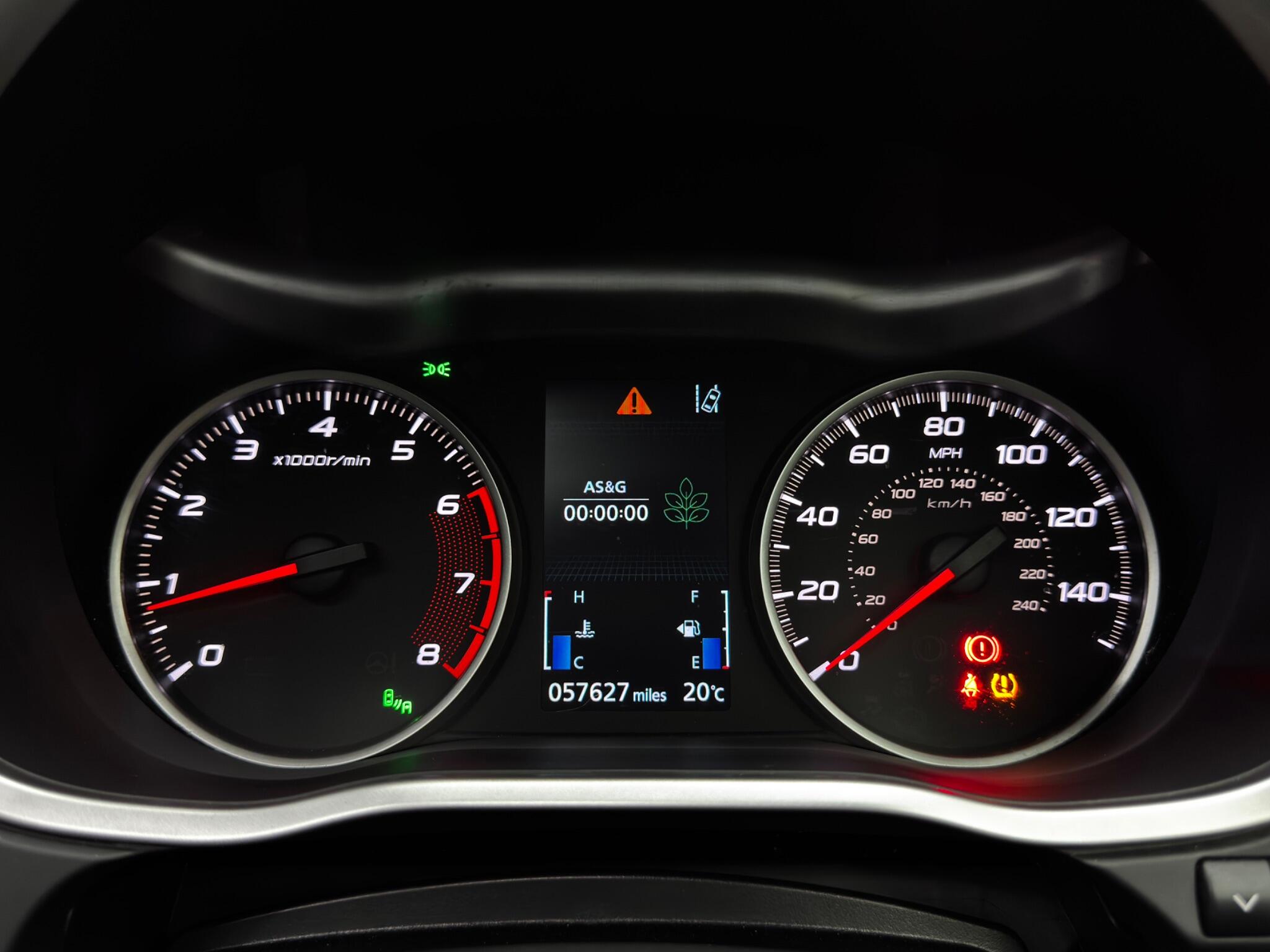 Mitsubishi Eclipse Cross view 23