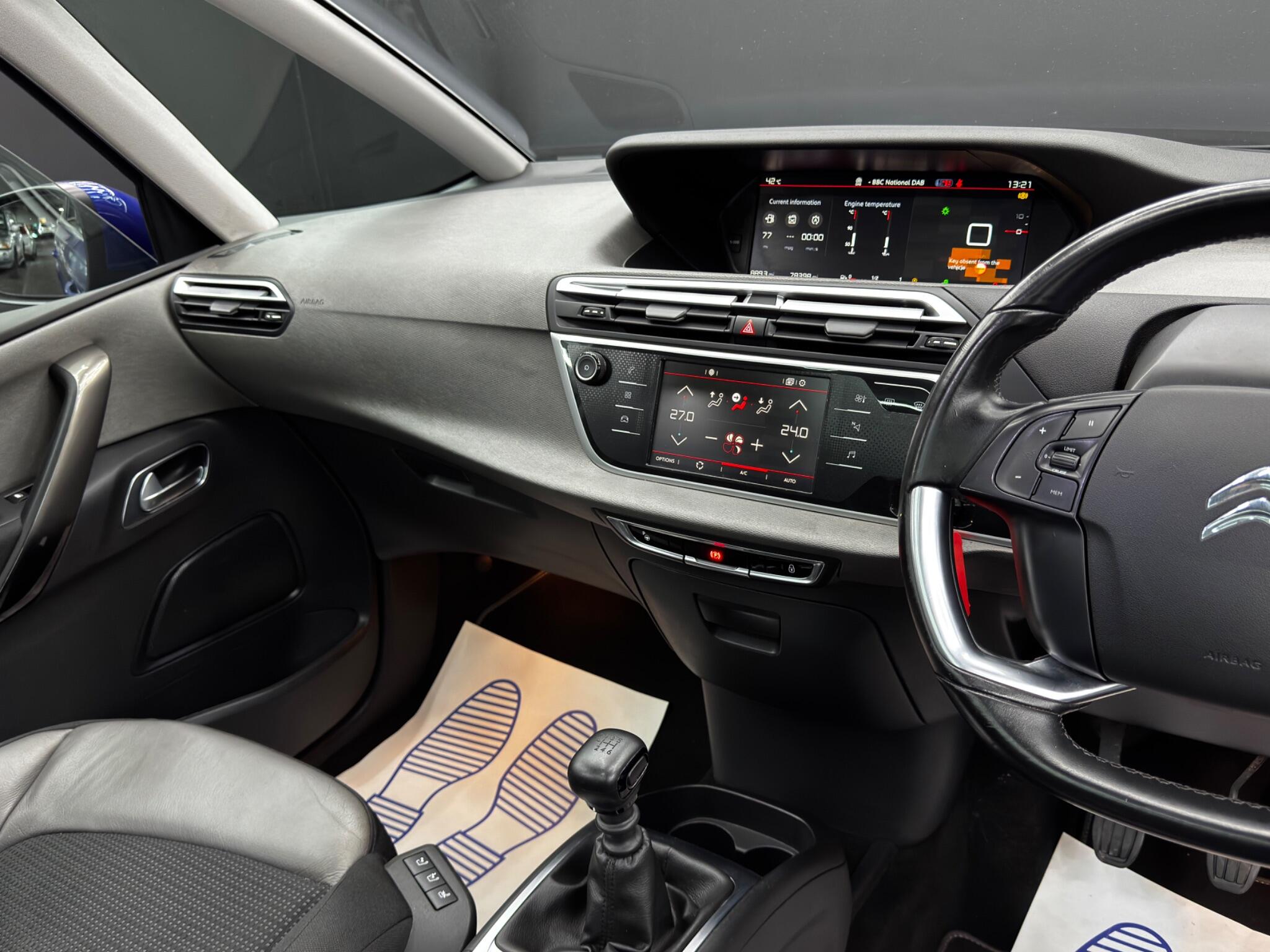 Citroen Grand C4 Spacetourer view 24