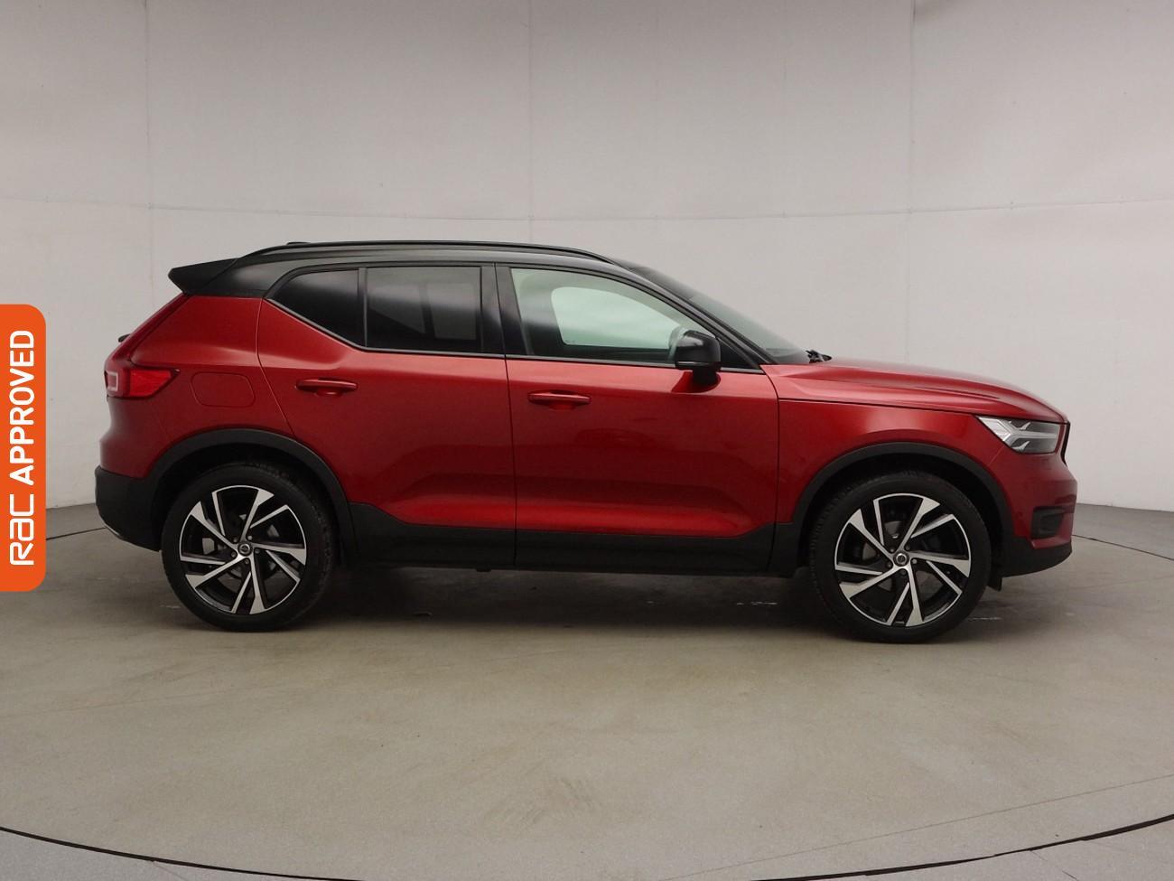 Volvo XC40 view 6