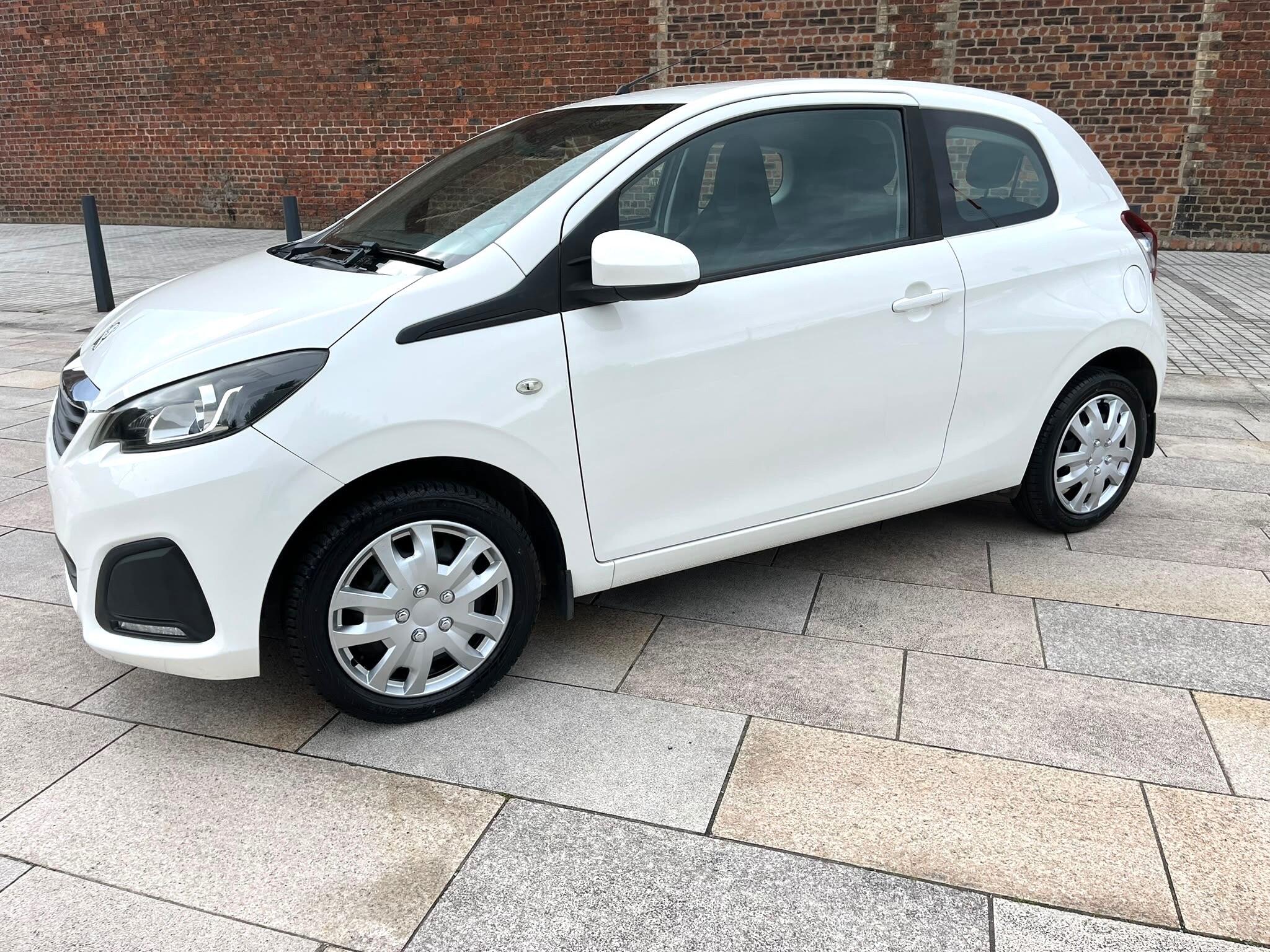 Peugeot 108 view 8