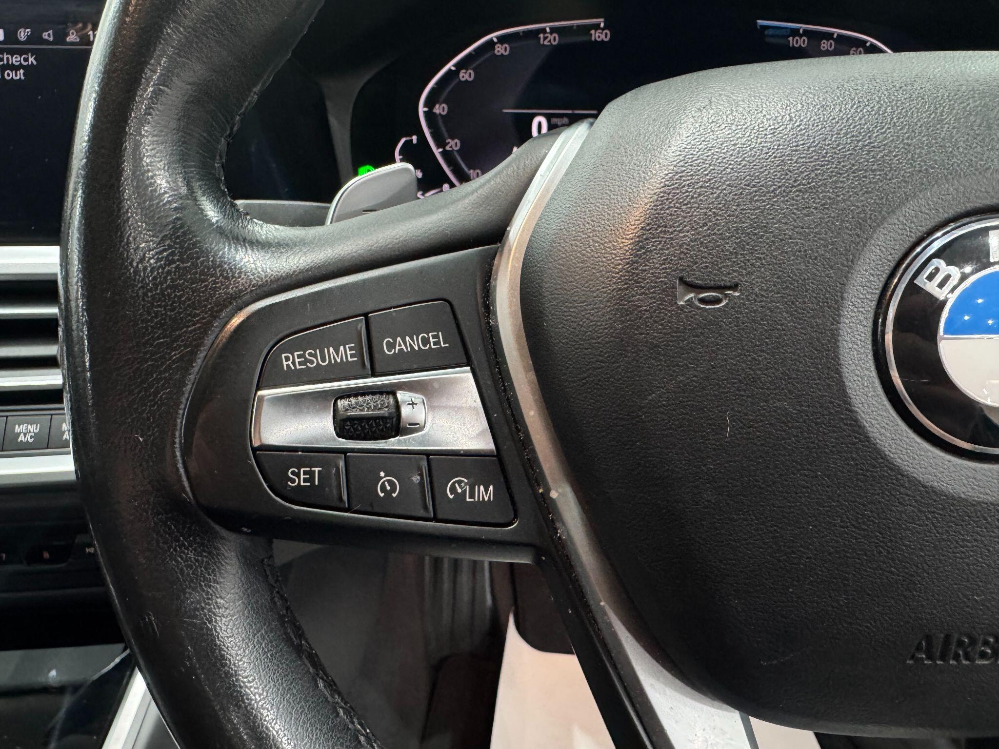 BMW 3 Series view 31