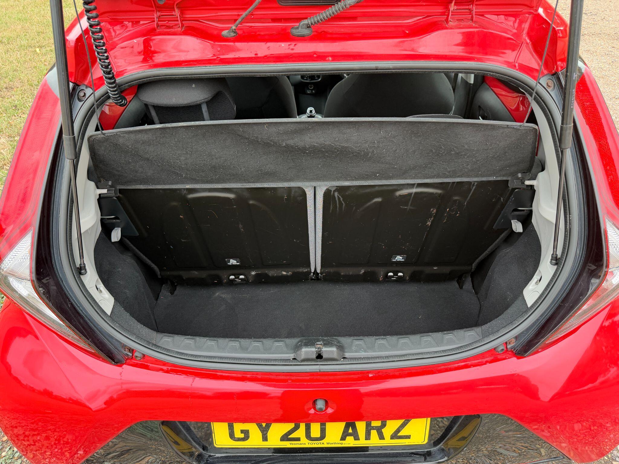 Toyota Aygo view 48