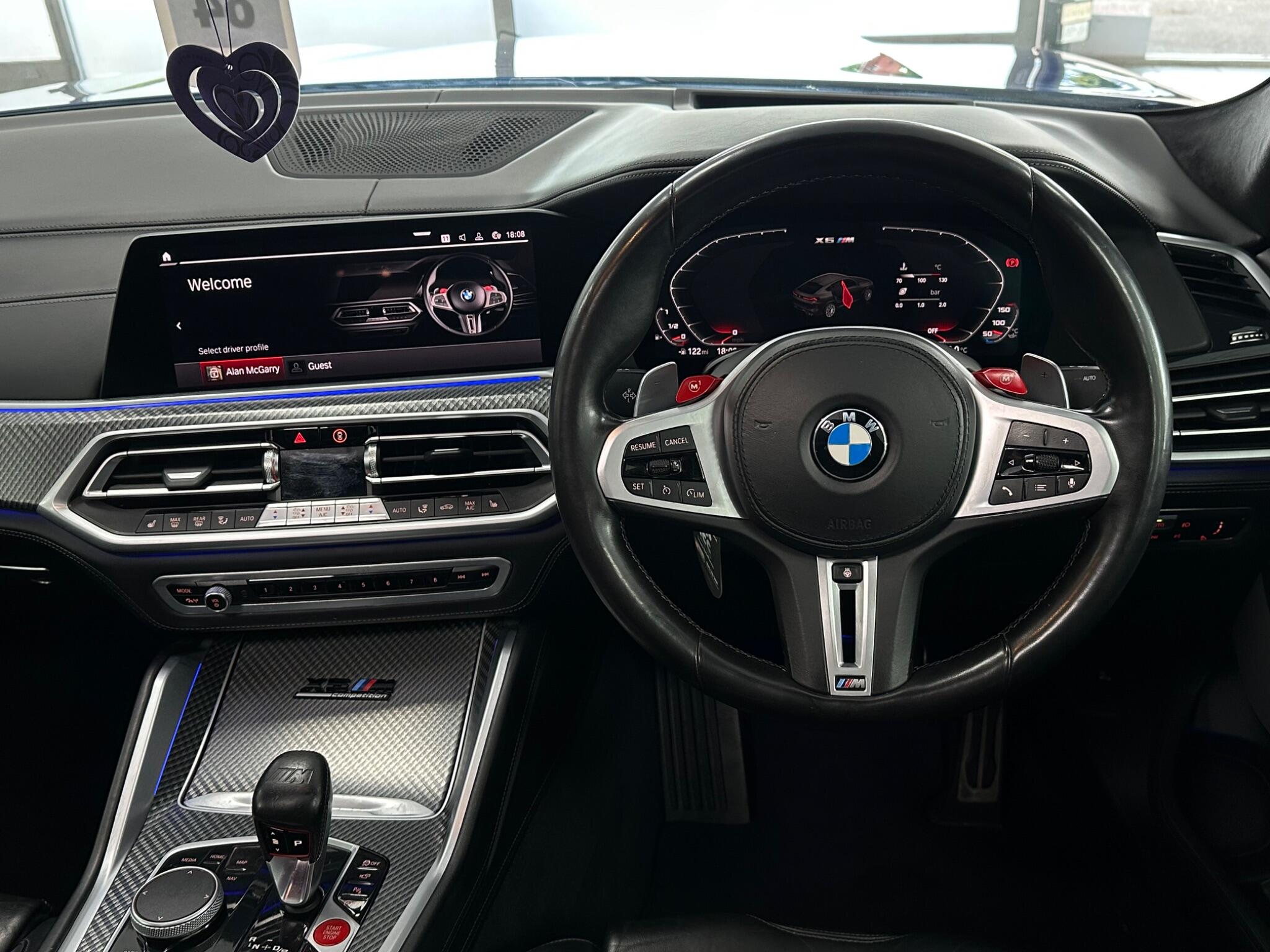 BMW X6 M view 19