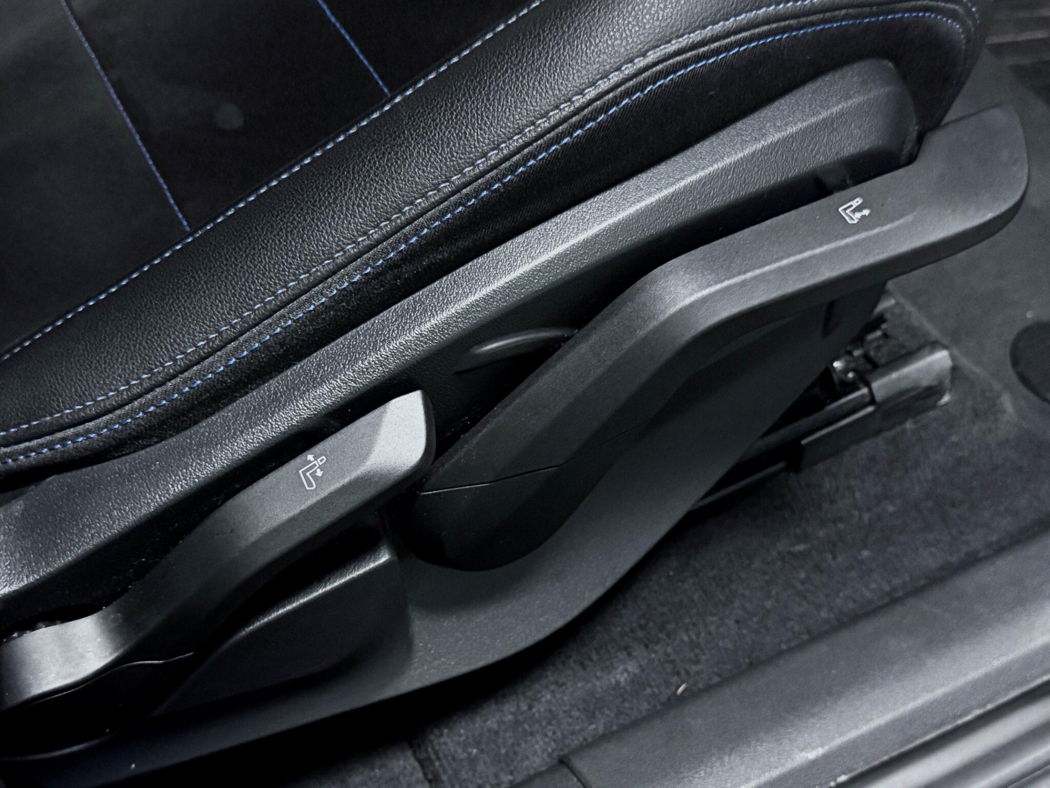 BMW X1 view 17