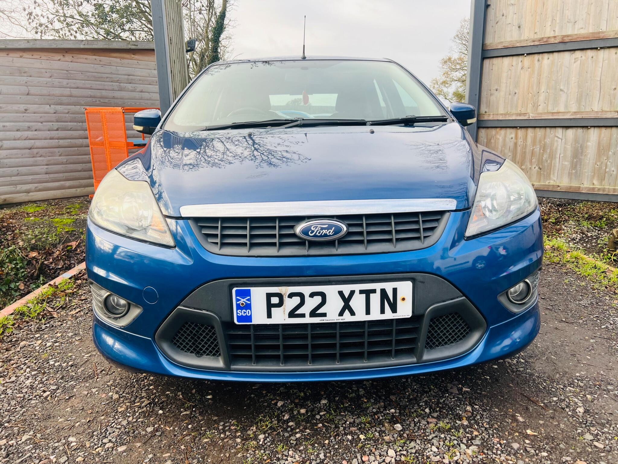 2009 Ford Focus image 2