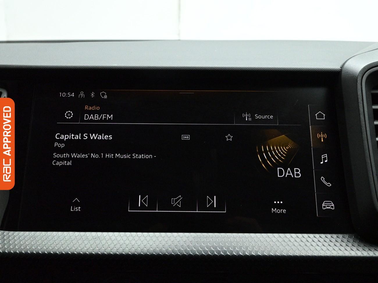 Audi A1 view 3