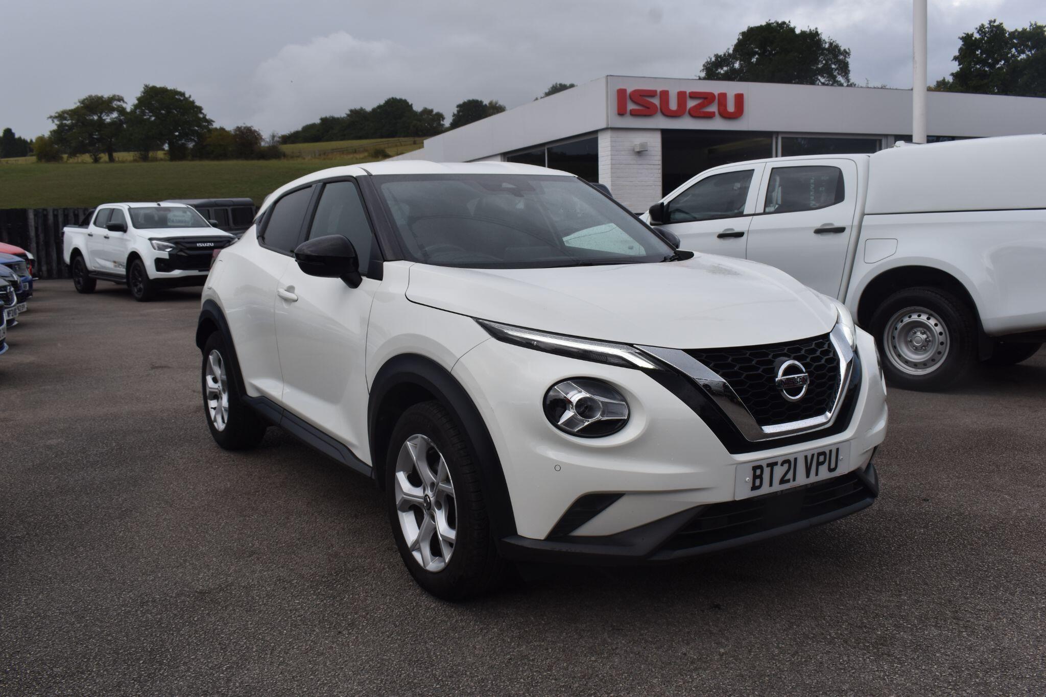 Juke - 1.0 DIG-T N-Connecta DCT Auto Euro 6 (s/s) 5dr - Image 6