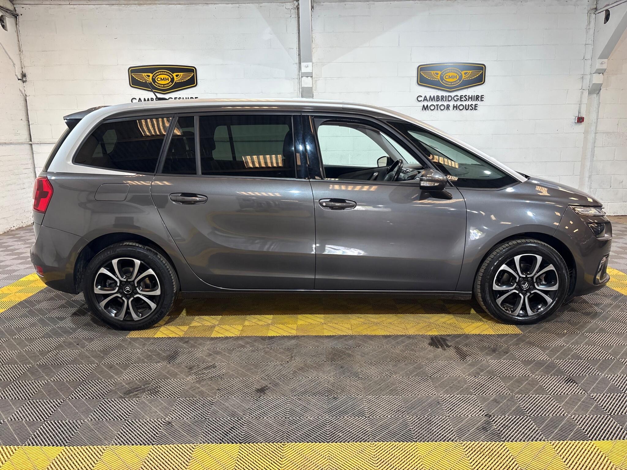 Citroen Grand C4 Spacetourer view 14