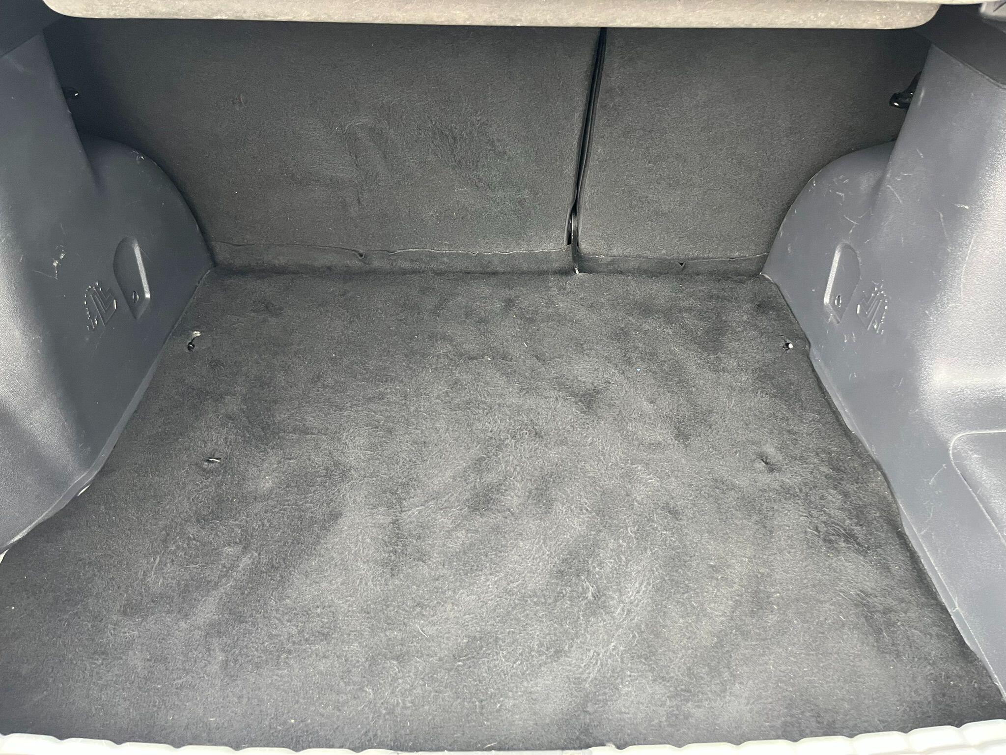 Dacia Duster view 34