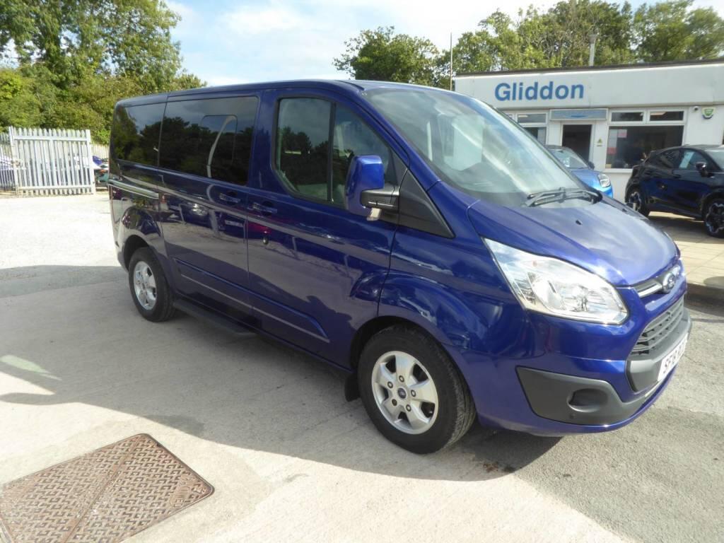 2018 Ford Tourneo Custom in Blue for sale