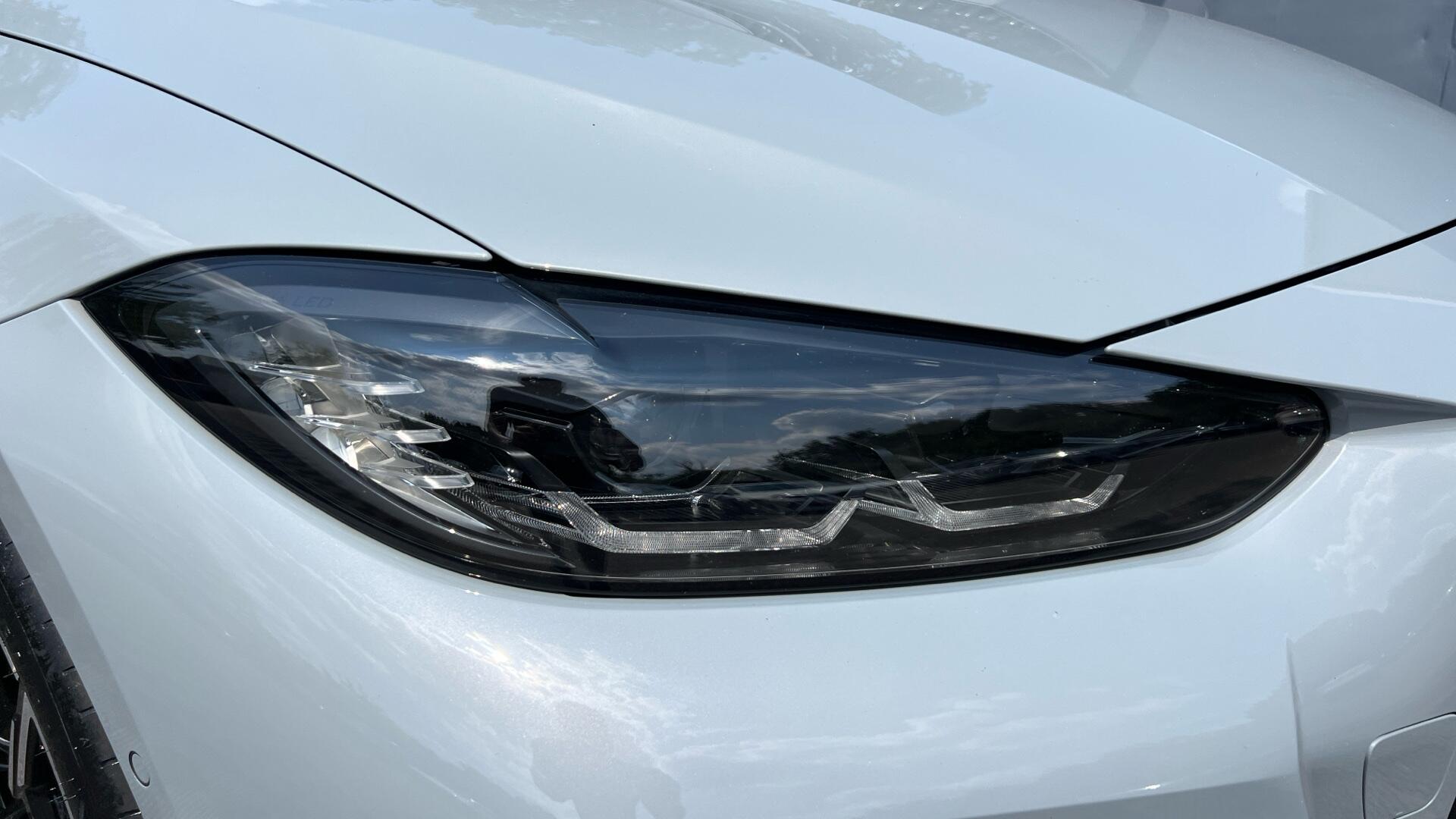 BMW I4 view 23