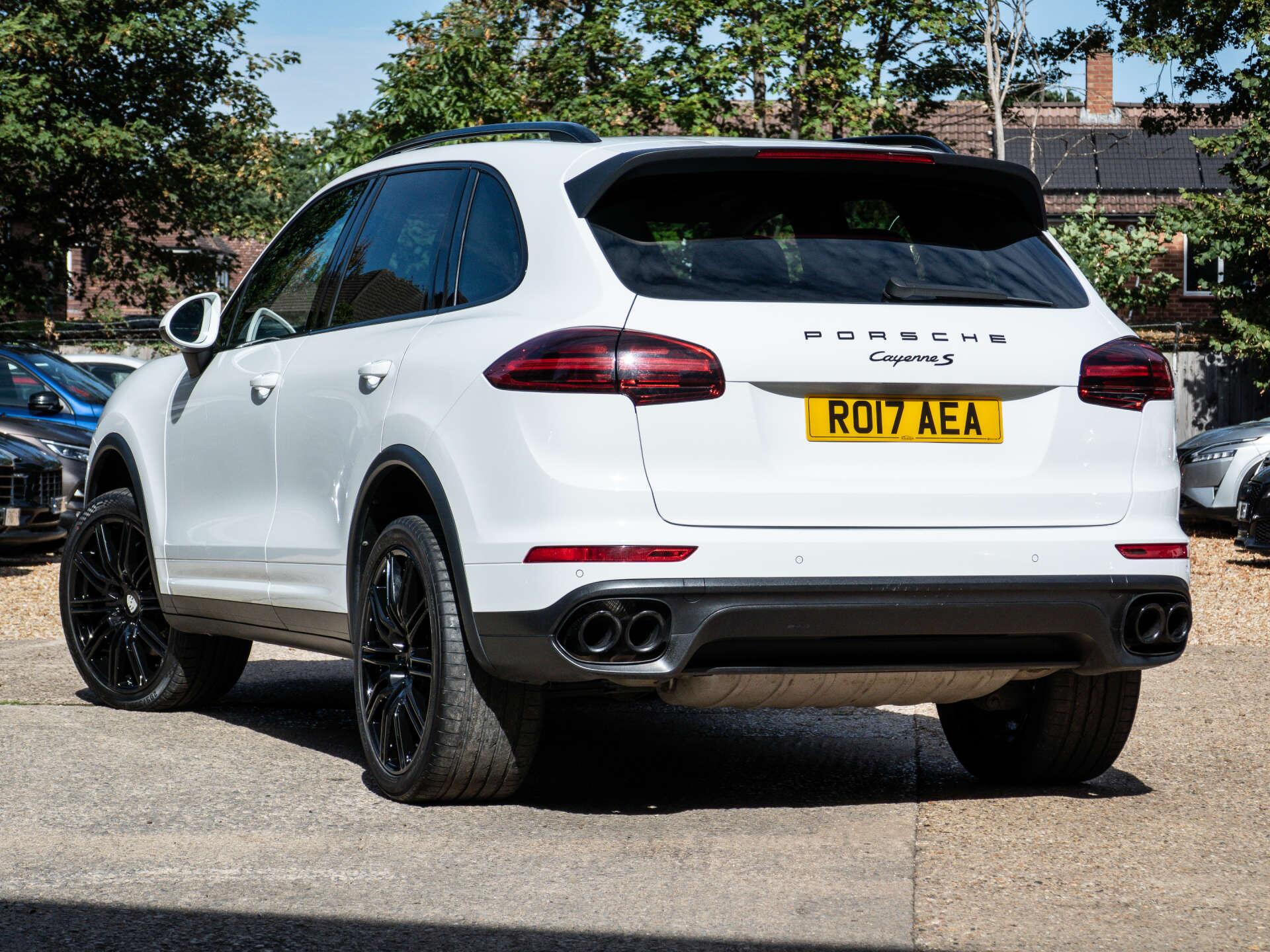 Porsche Cayenne view 2