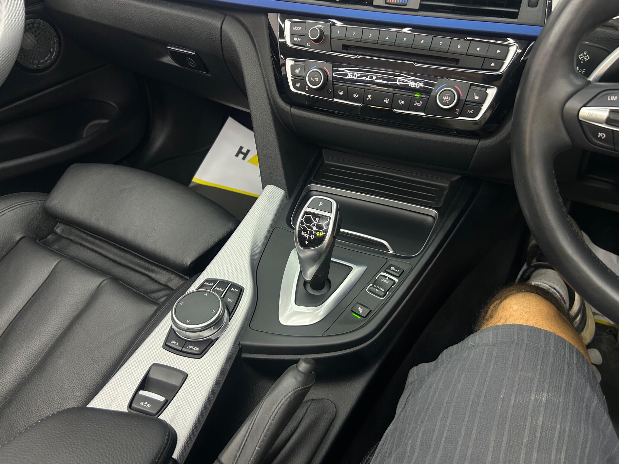 BMW 4 Series view 11