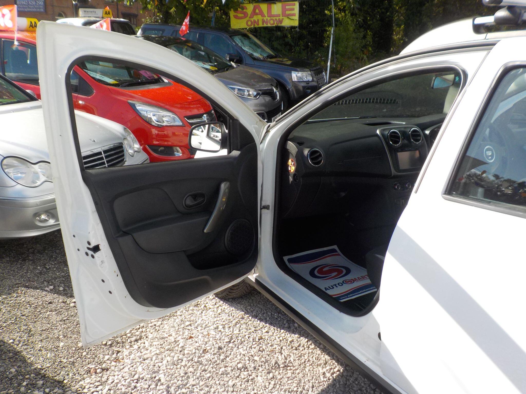 Dacia Sandero Stepway 0.9 TCe Laureate Euro 6 (s/s) 5dr